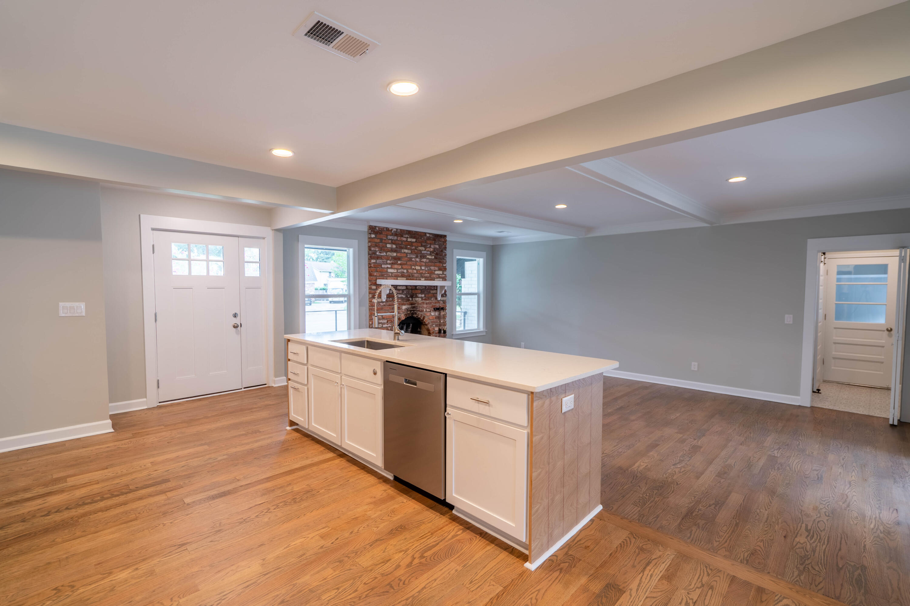 Property image 5 of 111 Flicker Lane in Oak Knoll, Summerville, SC 29485