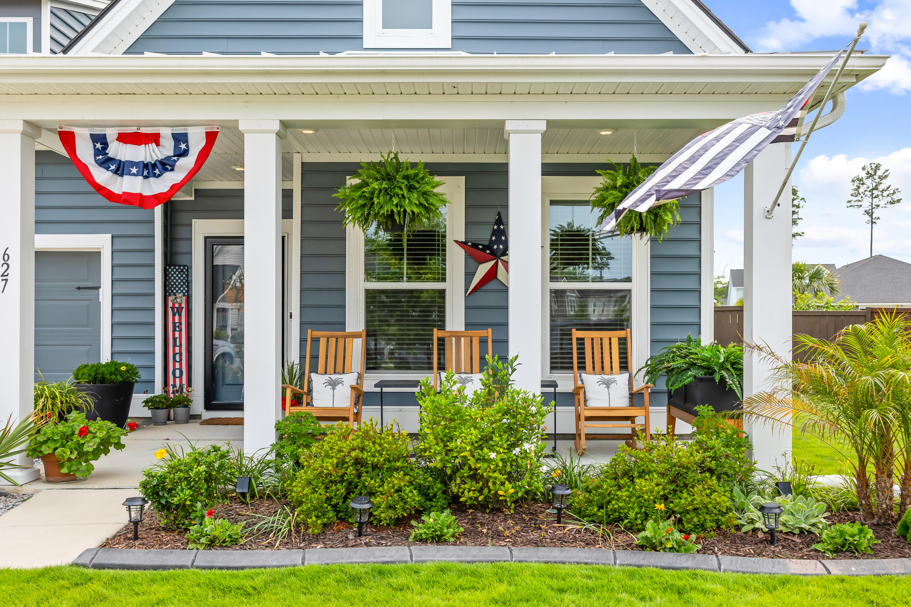 Property image 4 of 627 Macintyre Circle in Cane Bay Plantation, Summerville, SC 29486