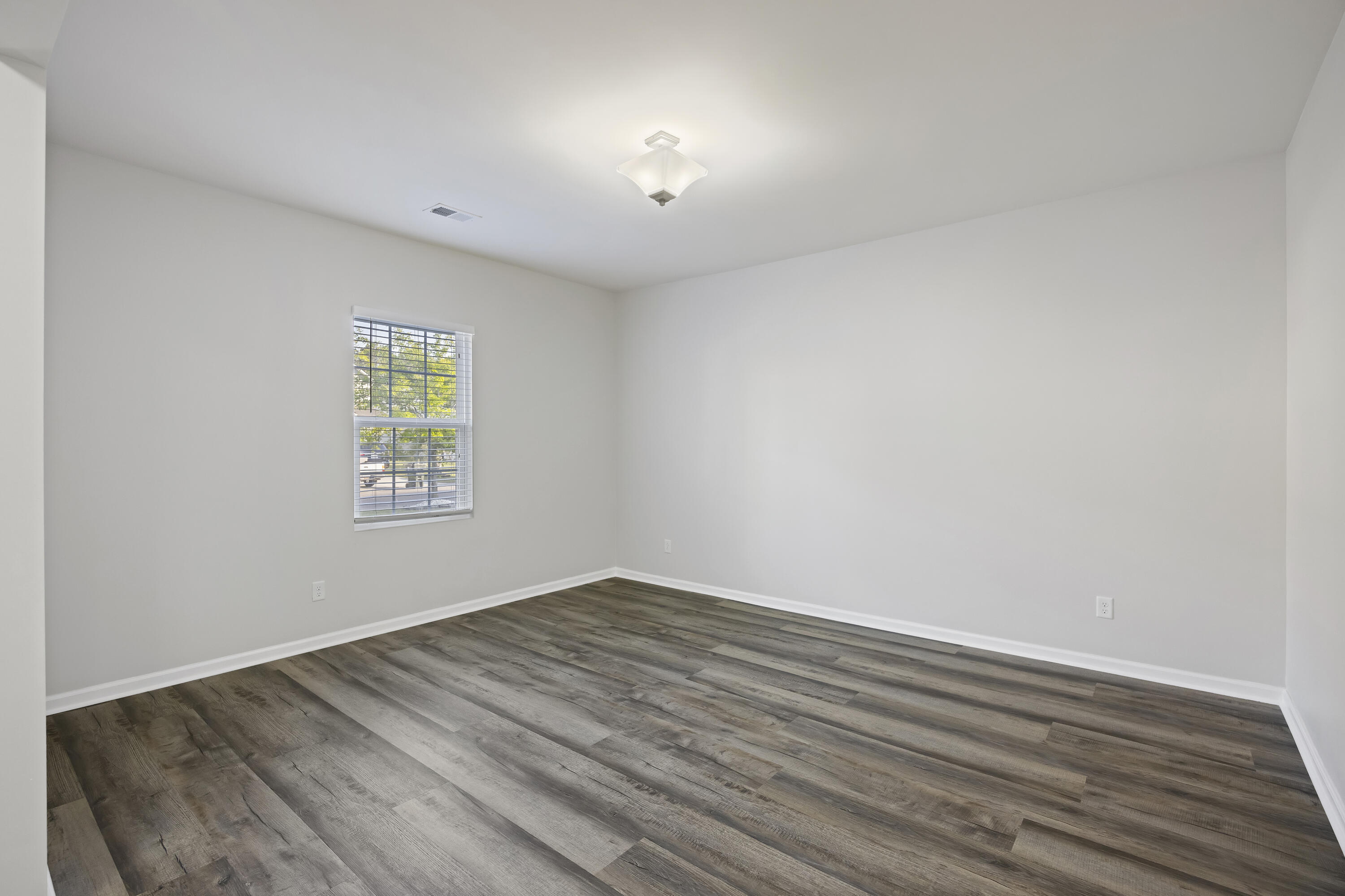 Property image 2 of 278 Decatur Drive in Cane Bay Plantation, Summerville, SC 29483
