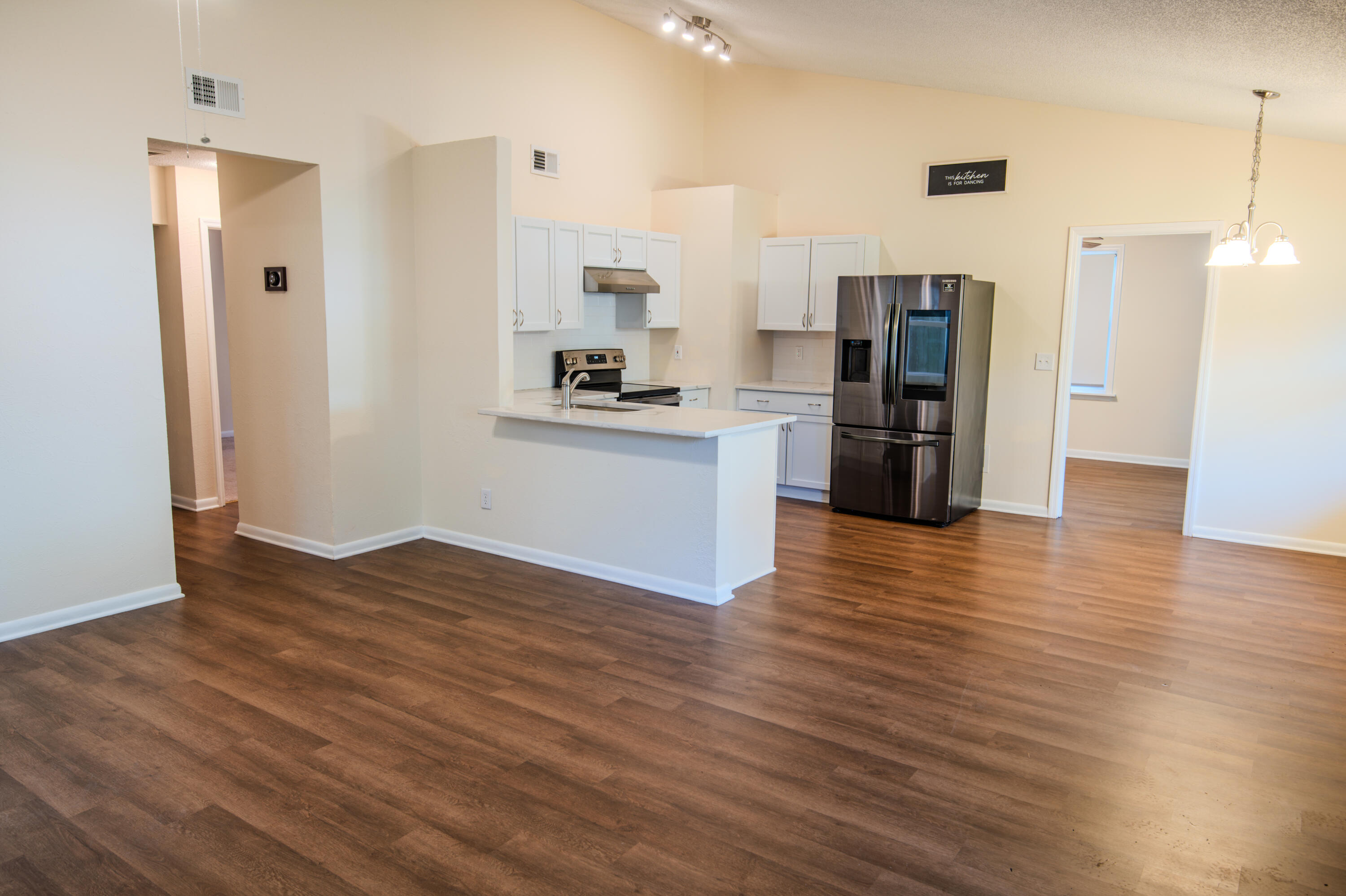 Property image 5 of 136 Robert Drive in Moss Point, Ladson, SC 29456