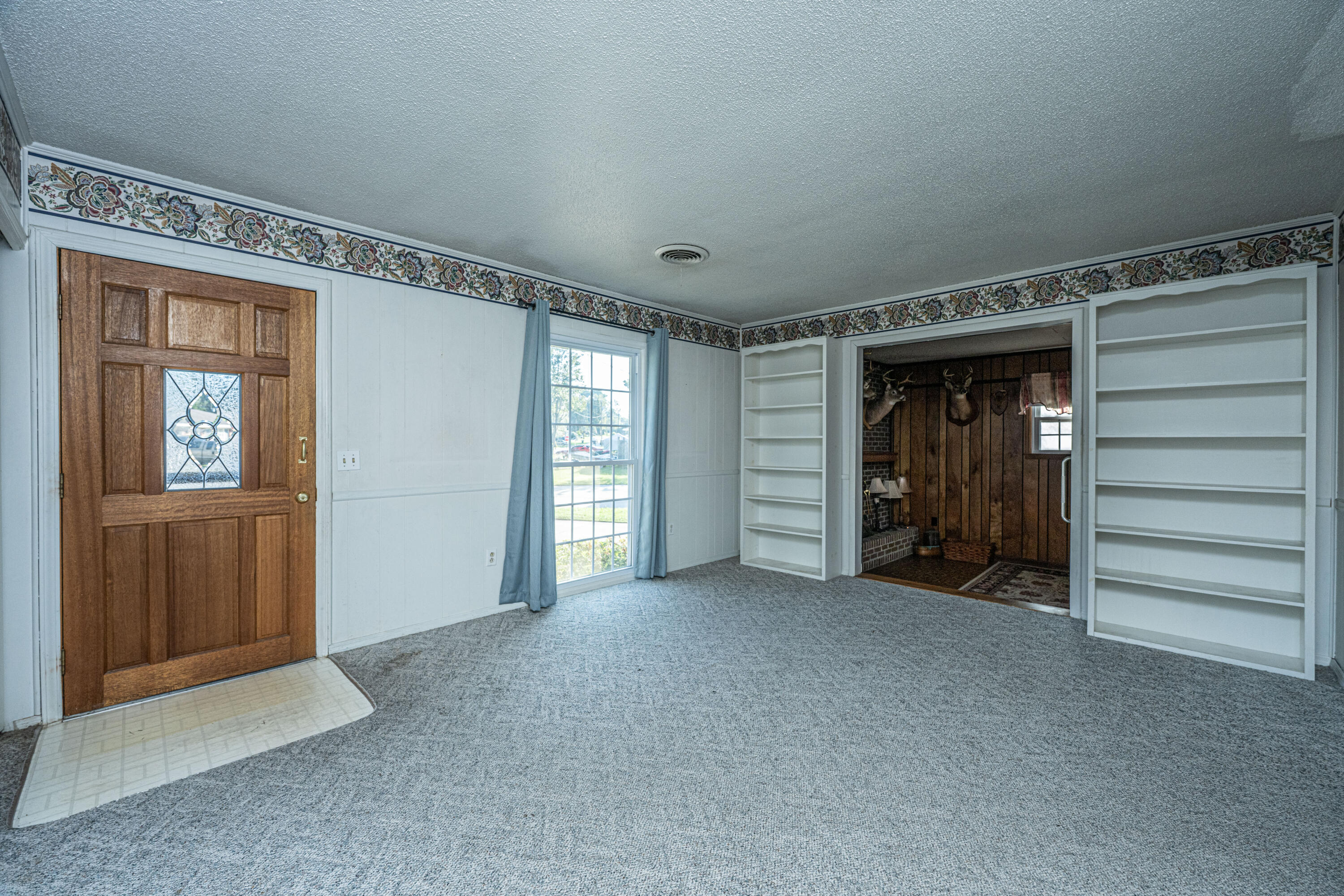 Property image 4 of 407 Farm Road in Pineview Hills, Goose Creek, SC 29445