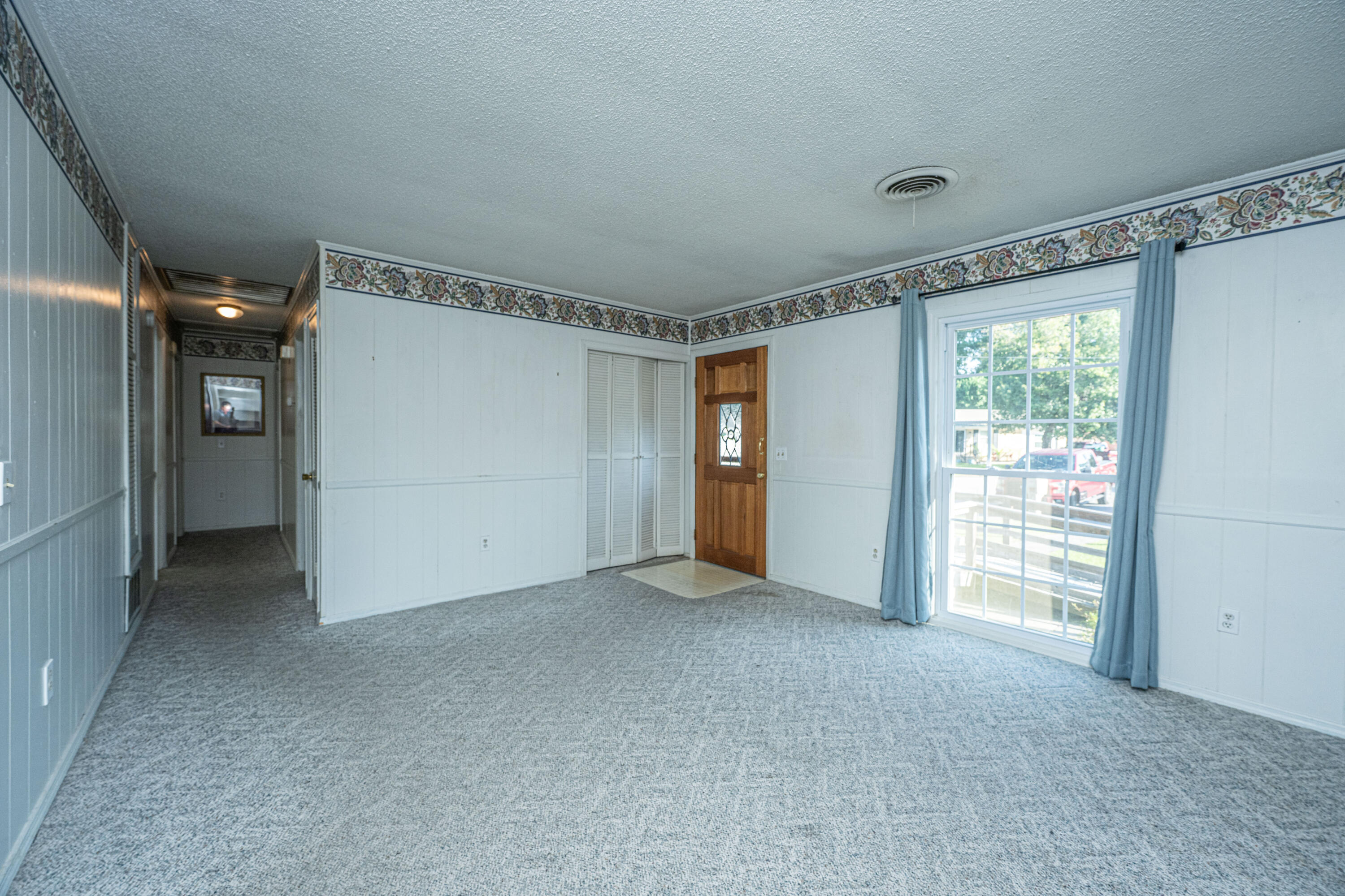 Property image 5 of 407 Farm Road in Pineview Hills, Goose Creek, SC 29445