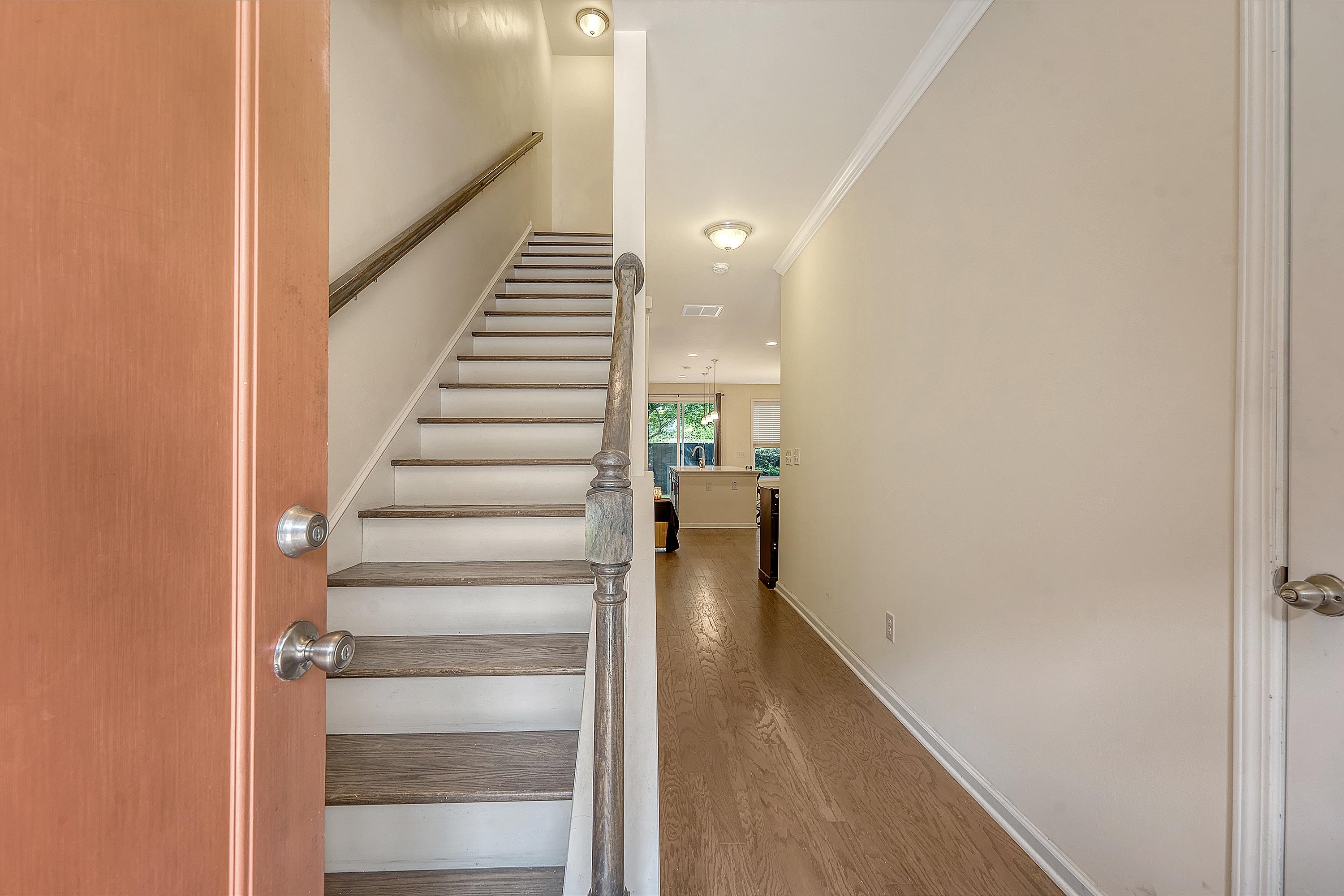 Property image 3 of 1650 Bridwell Lane in Park West, Mount Pleasant, SC 29466