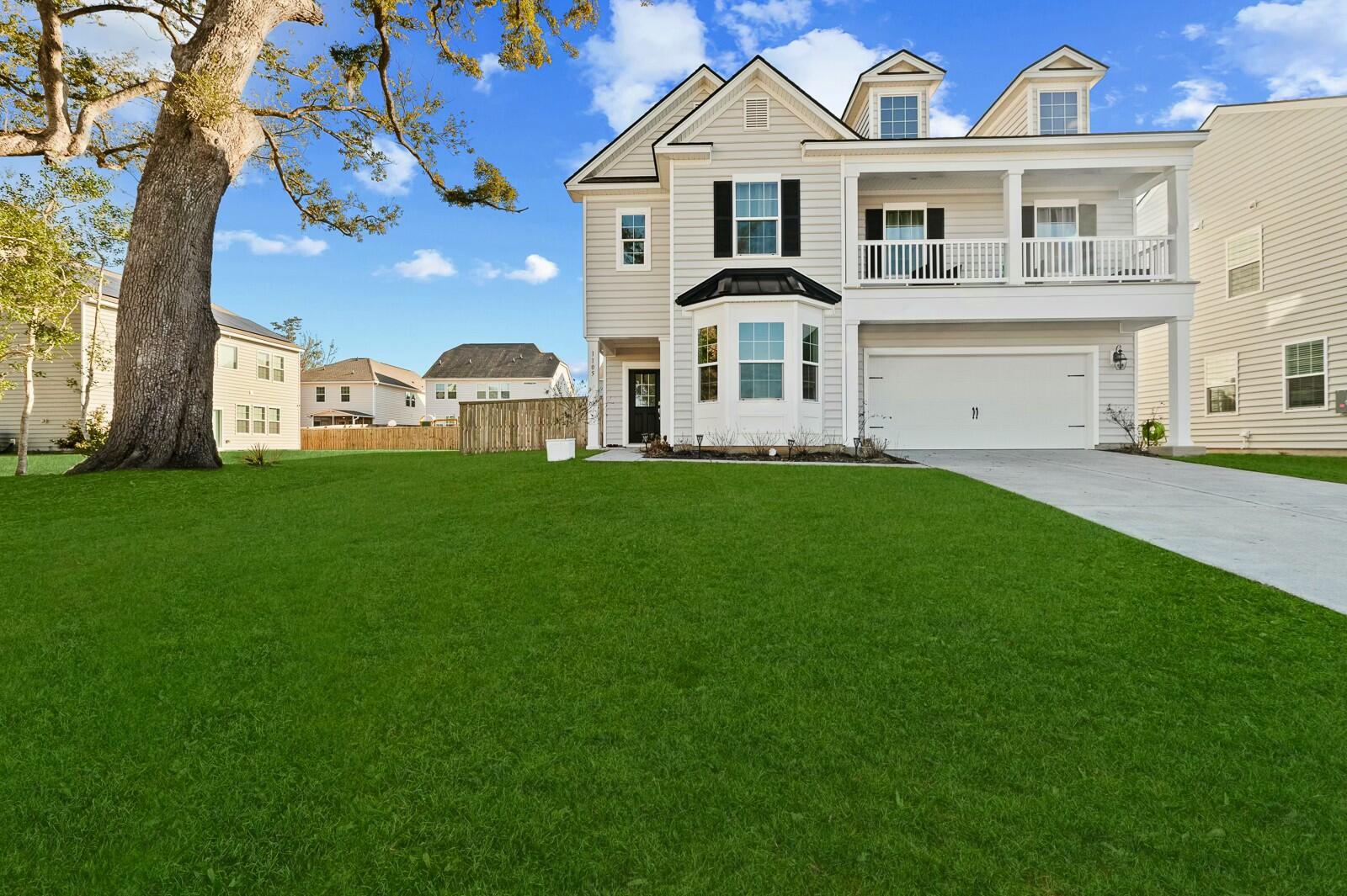 Property image 2 of 1105 Mossy Rock Drive in Timber Trace, Summerville, SC 29485