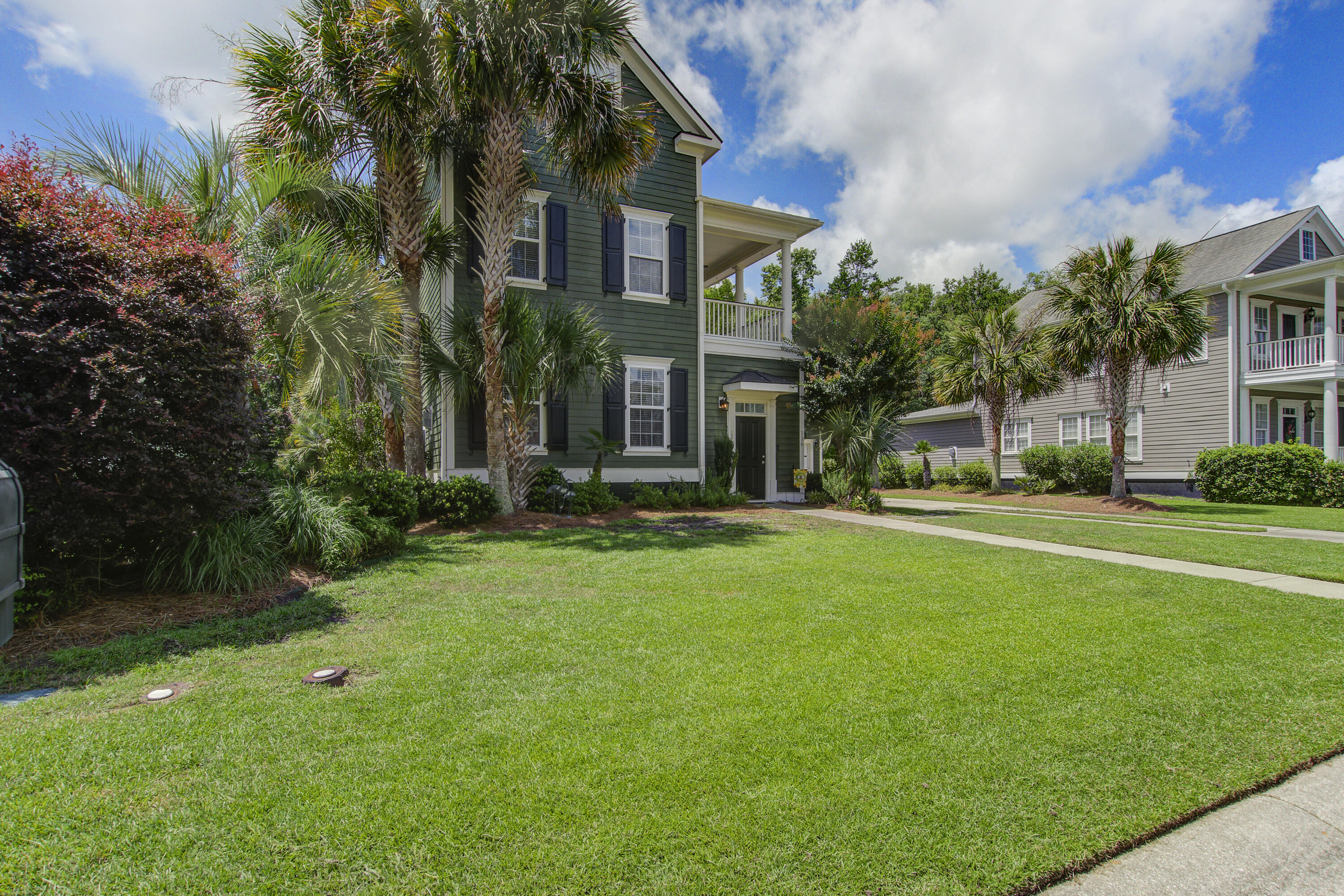 Property image 2 of 136 Heart Pine Circle in Legend Oaks Plantation, Summerville, SC 29485