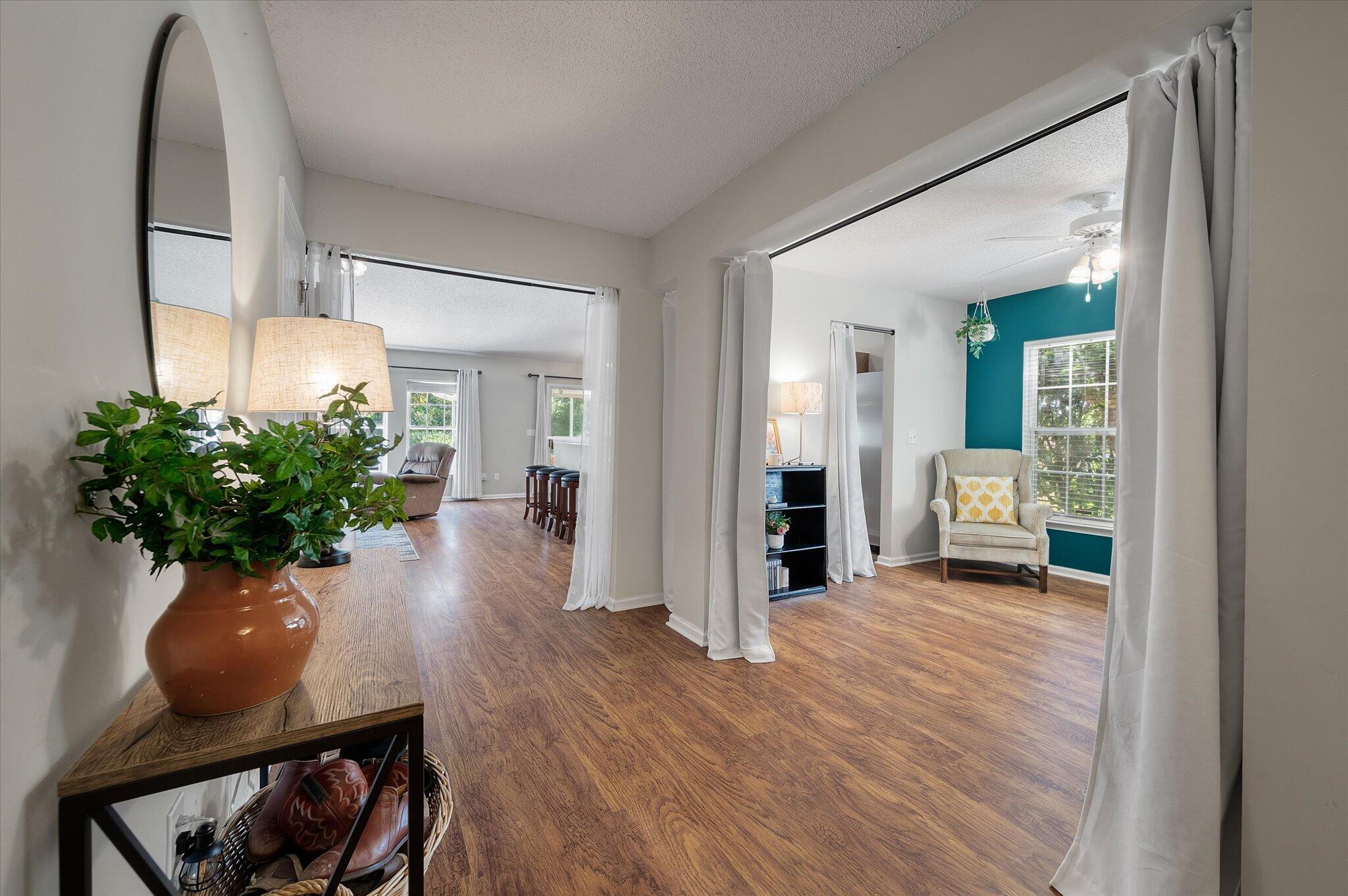 Property image 4 of 5013 Holdsworth Drive in Wescott Plantation, Summerville, SC 29485