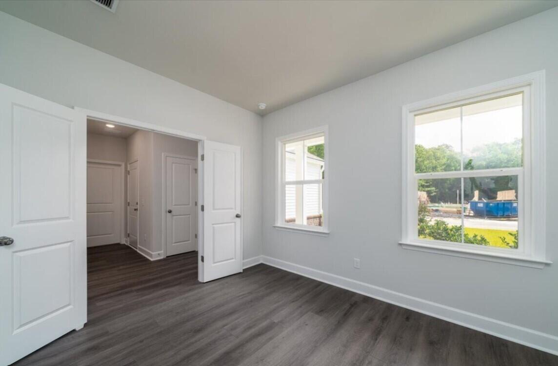 Property image 5 of 106 Royal Cainhoy Way in Cedar Glen Preserve, Huger, SC 29450