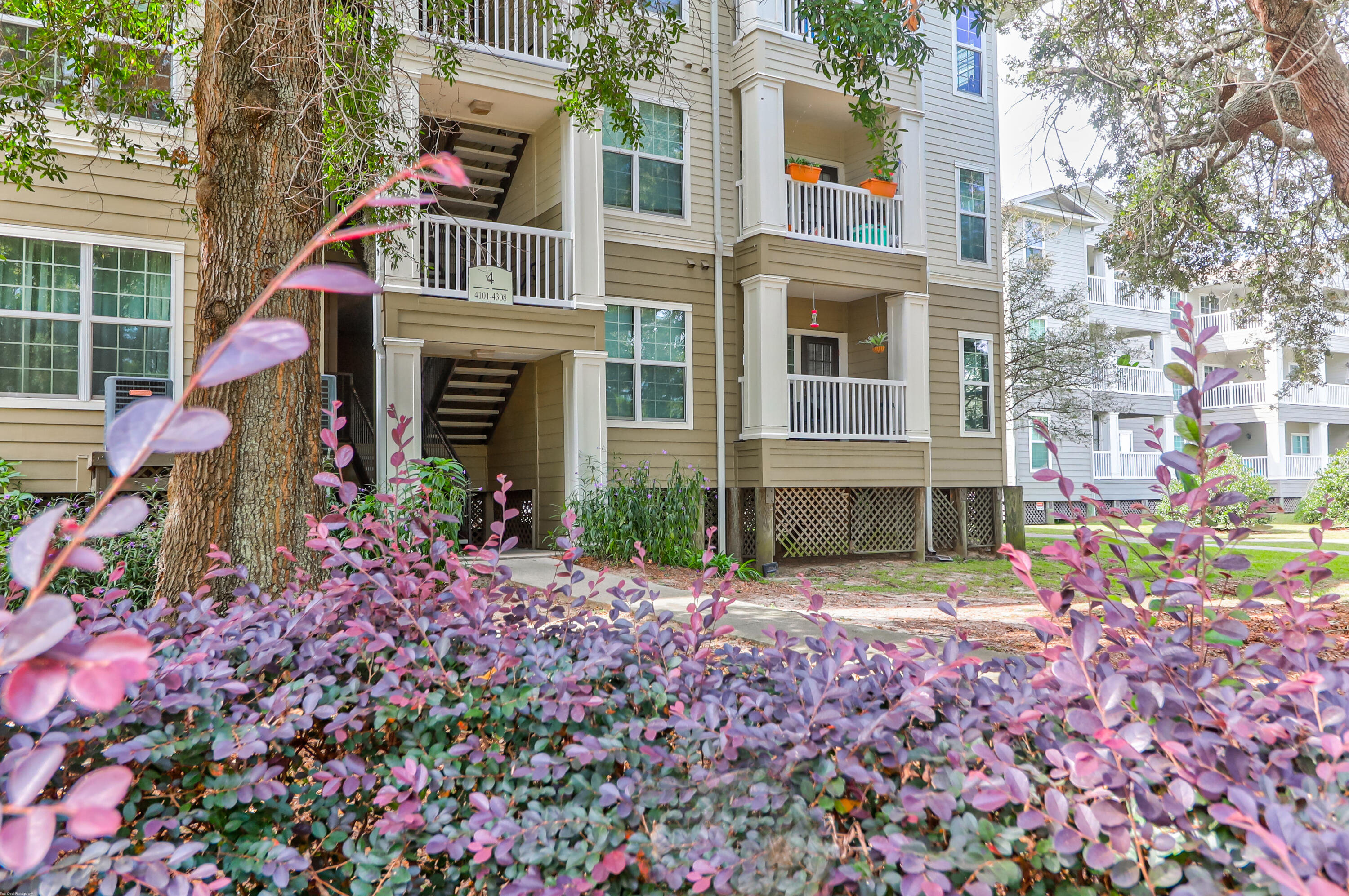 Property image 2 of 700 Daniel Ellis Drive 4107 in The Peninsula Condominiums, Charleston, SC 29412