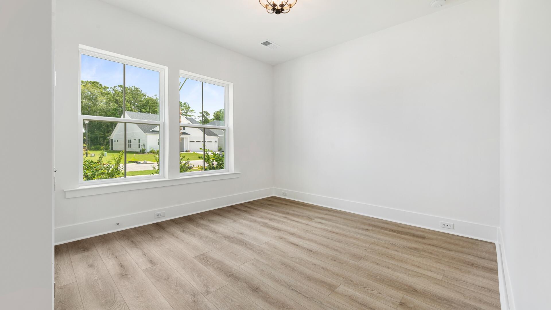 Property image 5 of 137 Summerwind Drive in Cane Bay Plantation, Summerville, SC 29486