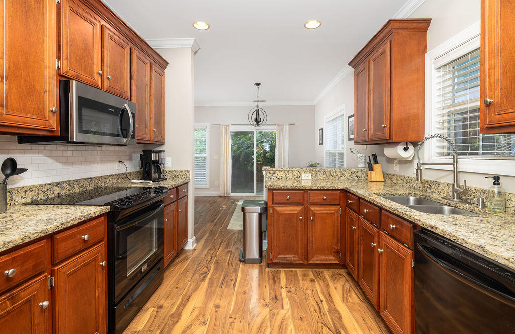 Property image 3 of 5110 Hyde Park Village Lane in Village at Hyde Park, North Charleston, SC 29405