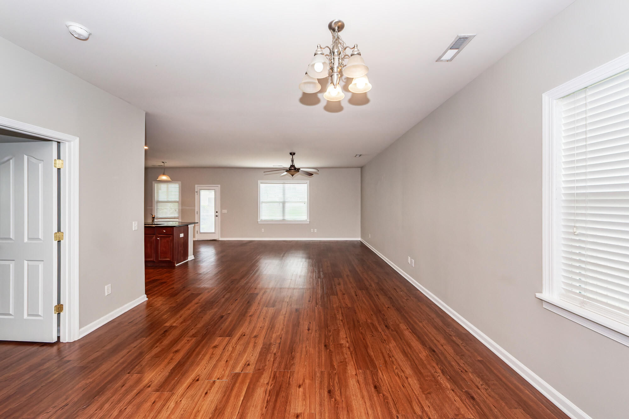Property image 4 of 107 Brookhaven Road in Cane Bay Plantation, Summerville, SC 29486