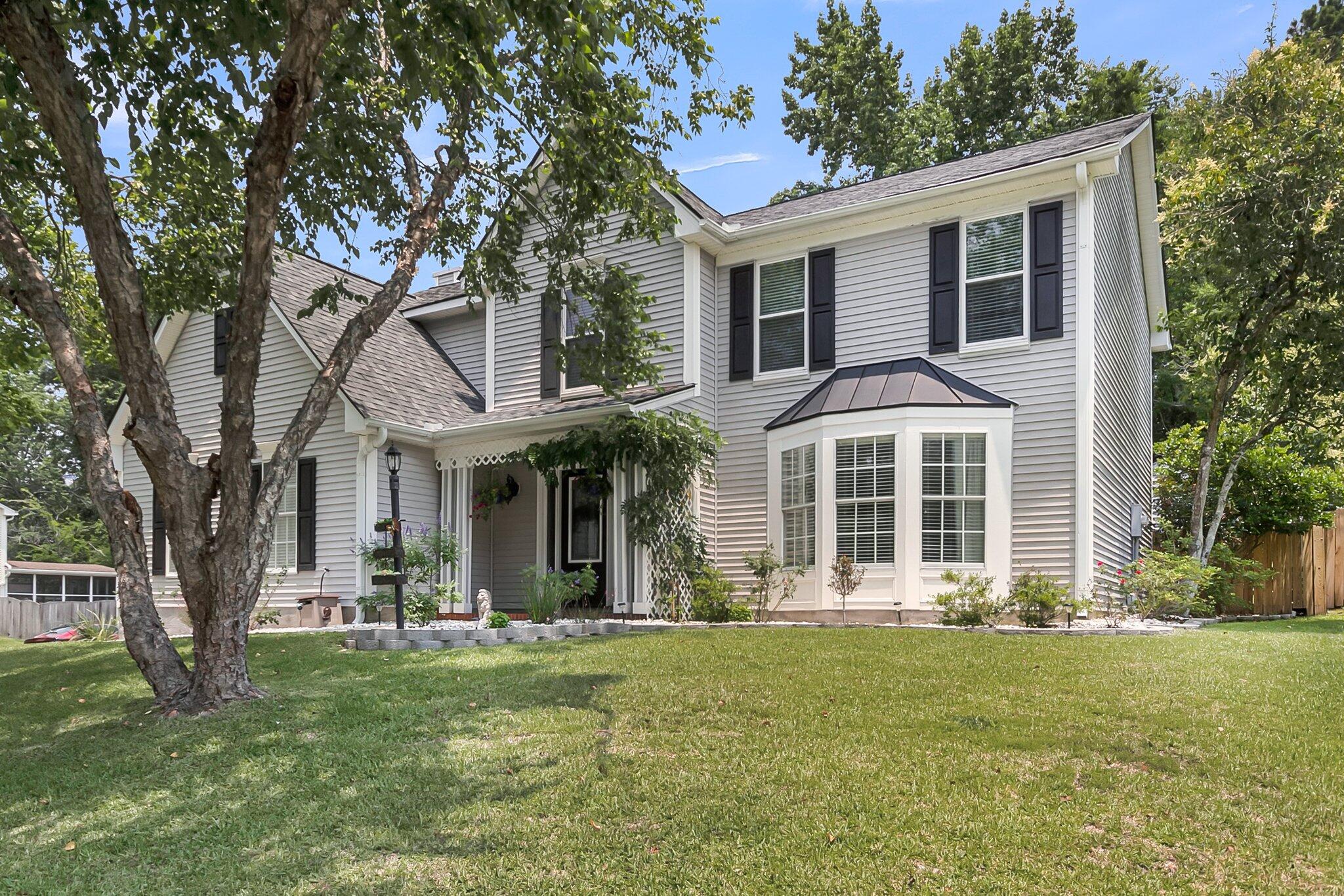 Property image 2 of 100 Conset Bay Court in Crowfield Plantation, Goose Creek, SC 29445