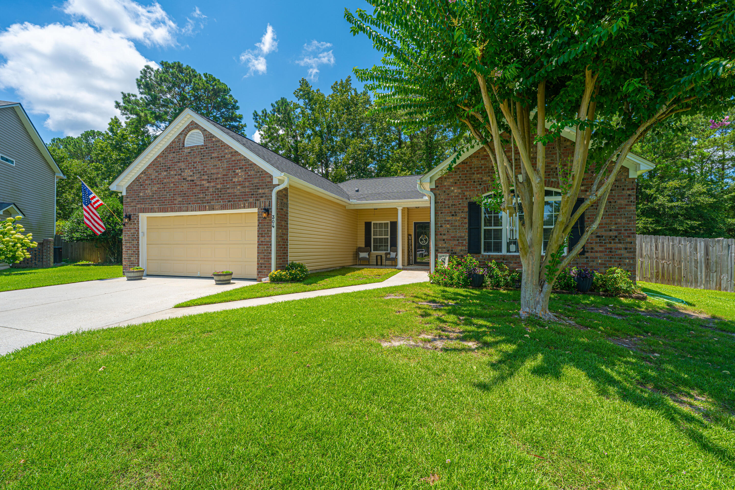 Property image 2 of 304 Winnow Court in Spring Grove Plantation, Moncks Corner, SC 29461
