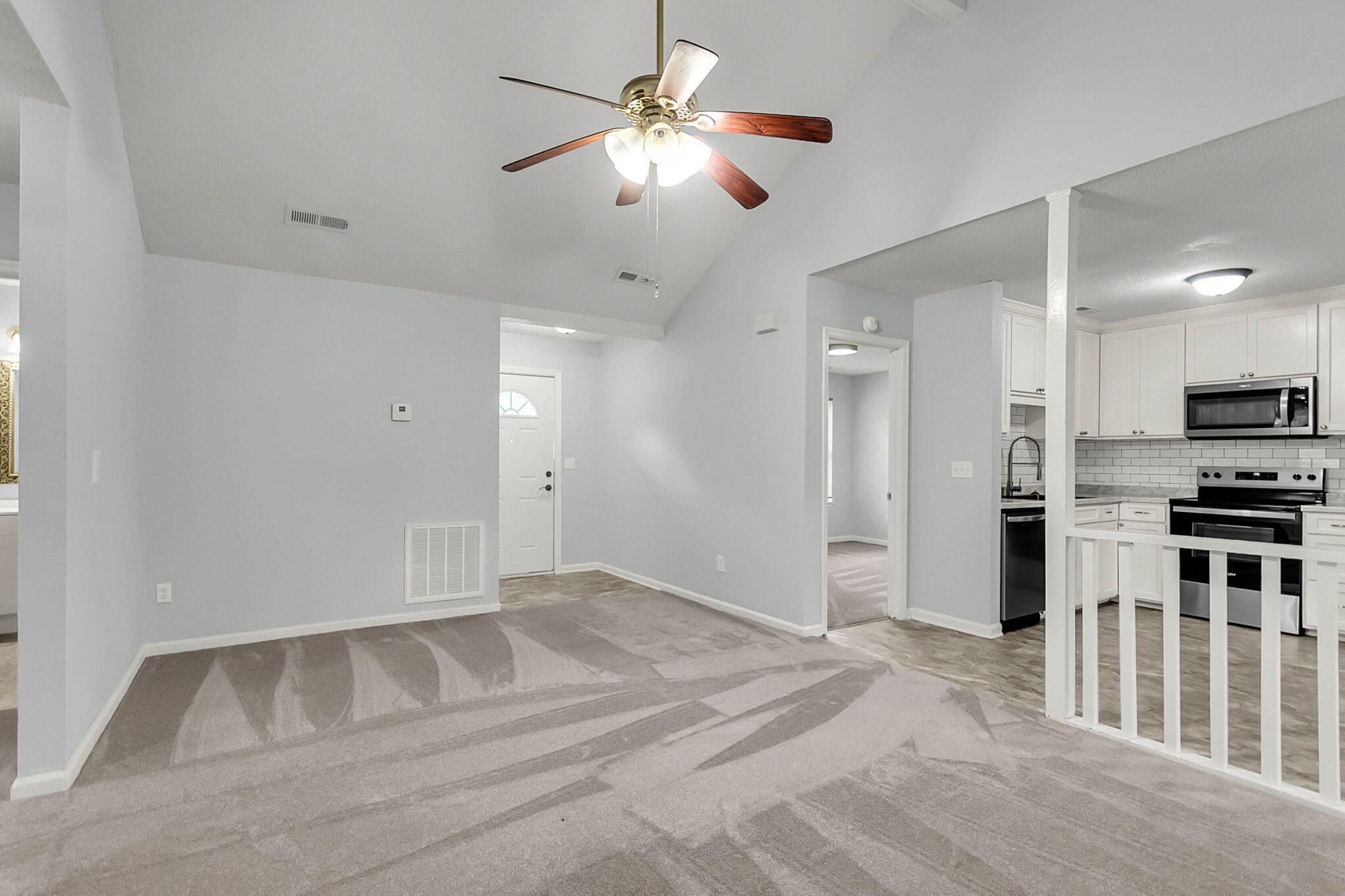 Property image 5 of 37 Delaware Road in Willowbrook, Goose Creek, SC 29445