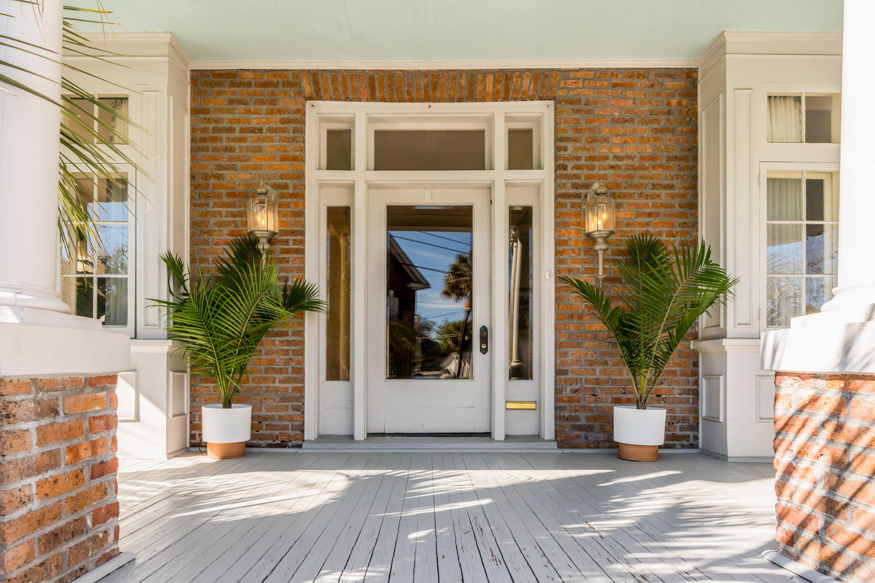 Property image 4 of 54 Gibbes Street in South of Broad, Charleston, SC 29401