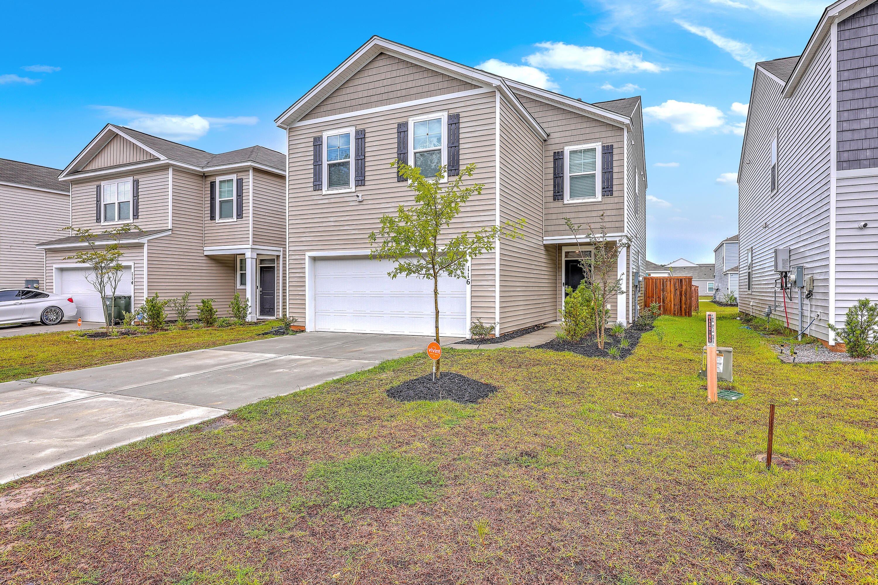 Property image 2 of 116 Sunray Lane in Shell Pointe at Cobblestone Village, Summerville, SC 29486