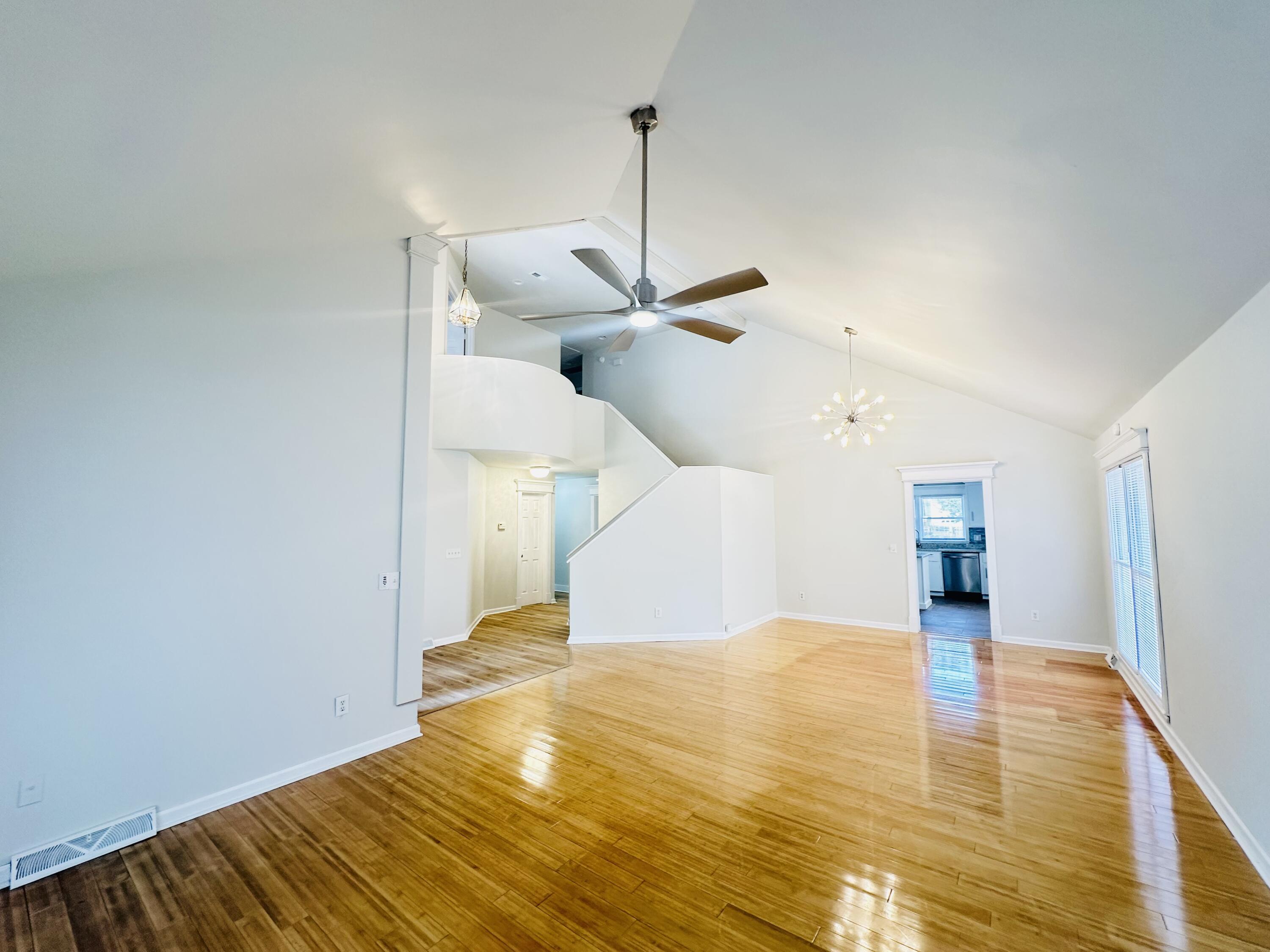 Property image 5 of 112 Mansfield Boulevard in Archdale, North Charleston, SC 29418