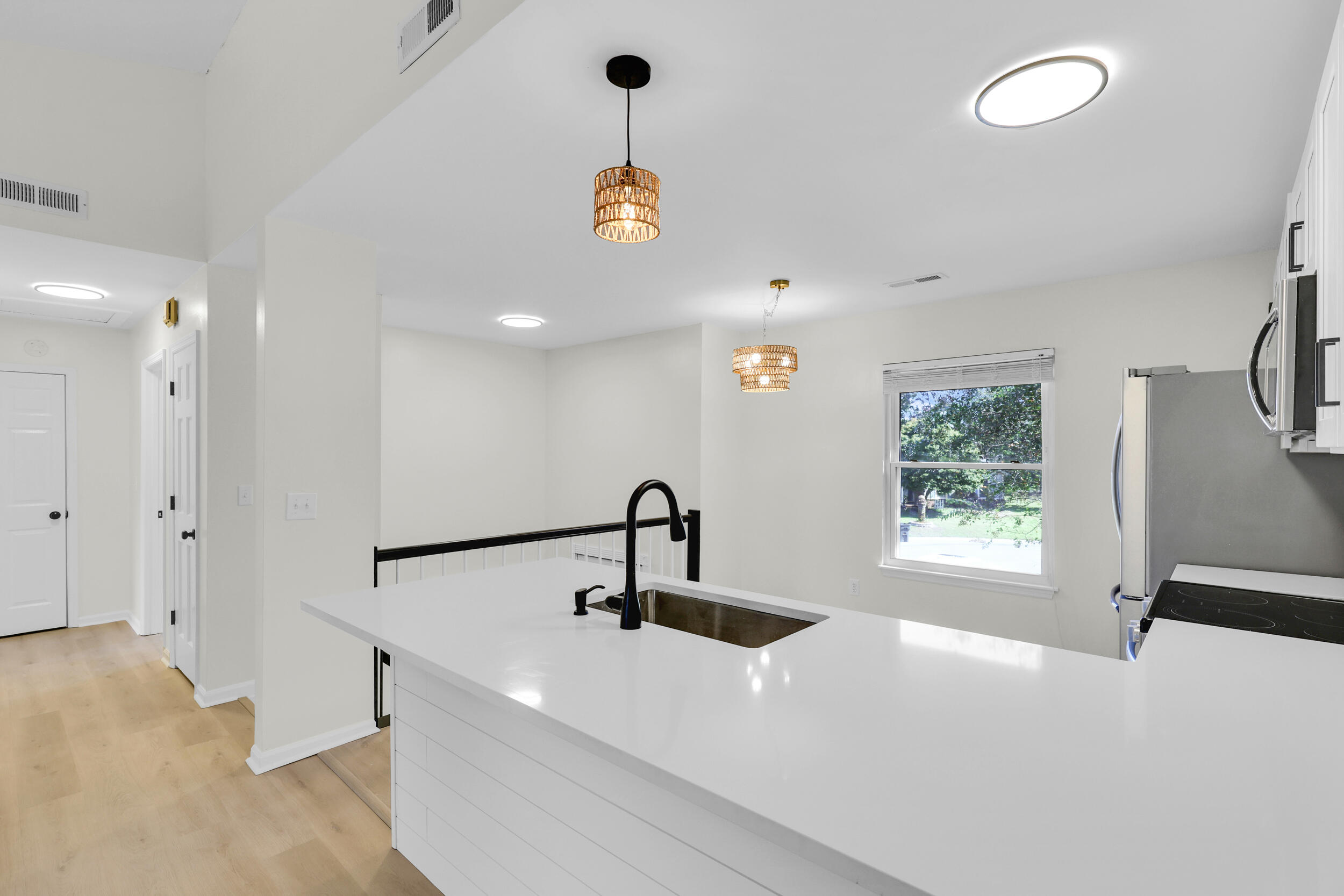 Property image 3 of 117 Totem Court in Sangaree, Summerville, SC 29486