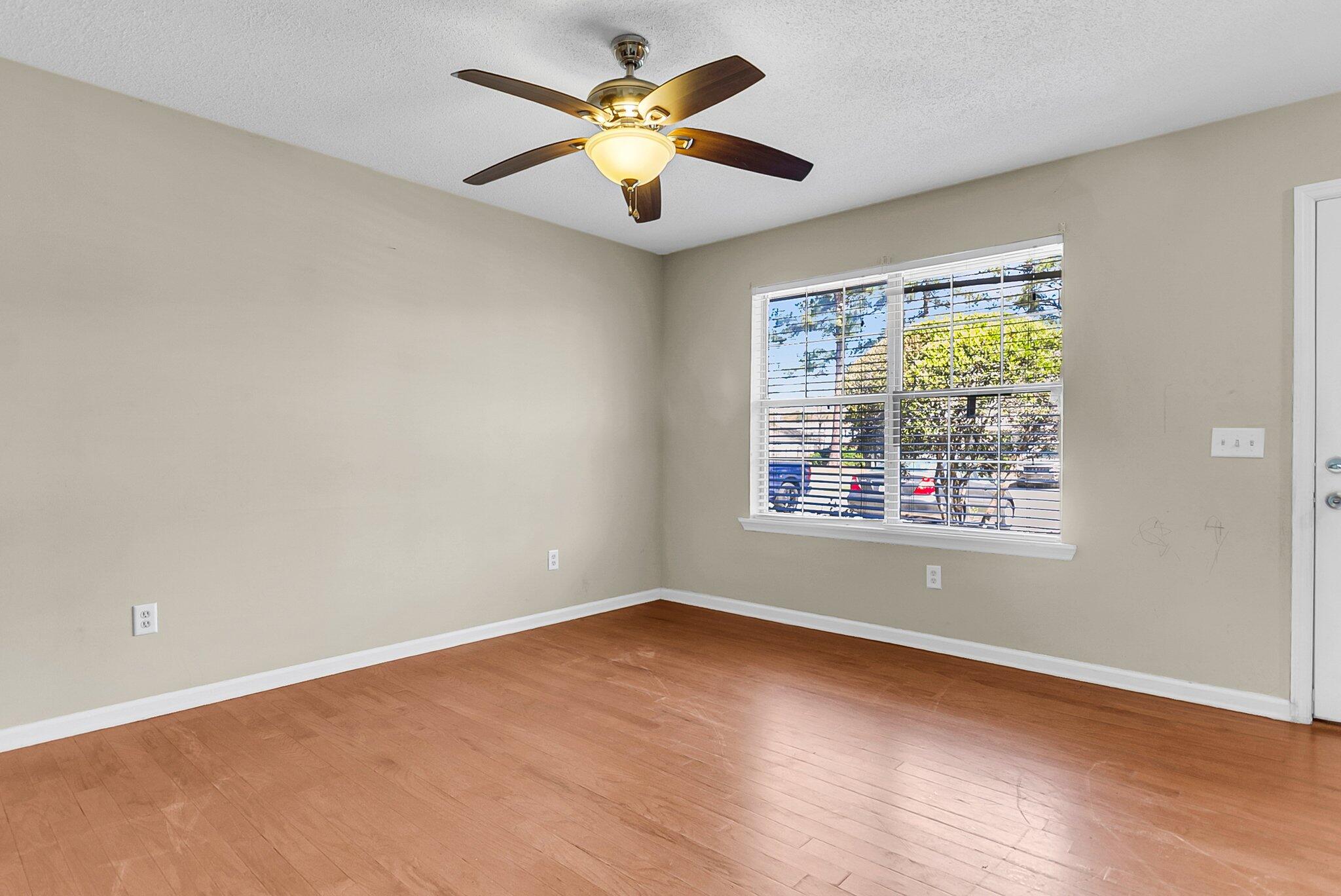 Property image 4 of 7875 Sandida Court in Fireside, North Charleston, SC 29418