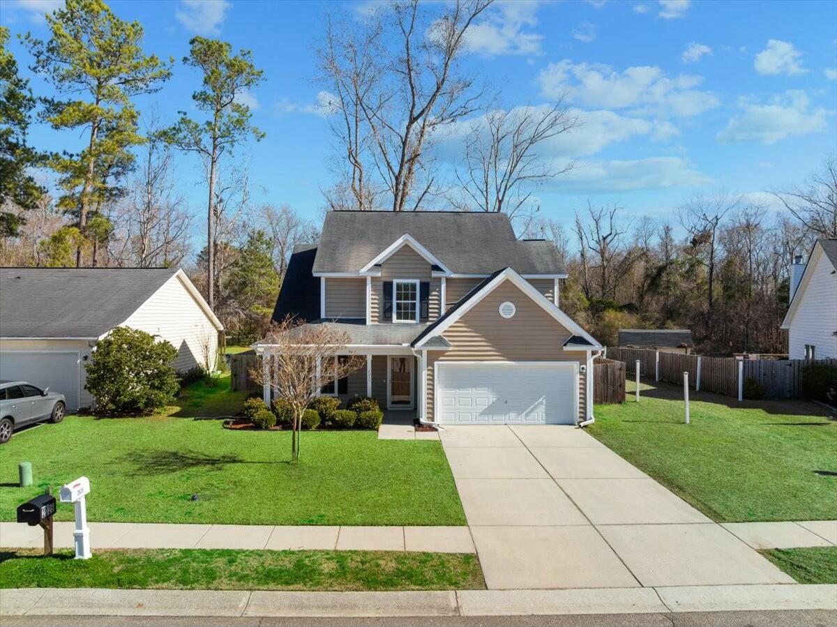 Property image 2 of 2035 Culloden Drive in The Glen at Summerset, Summerville, SC 29483