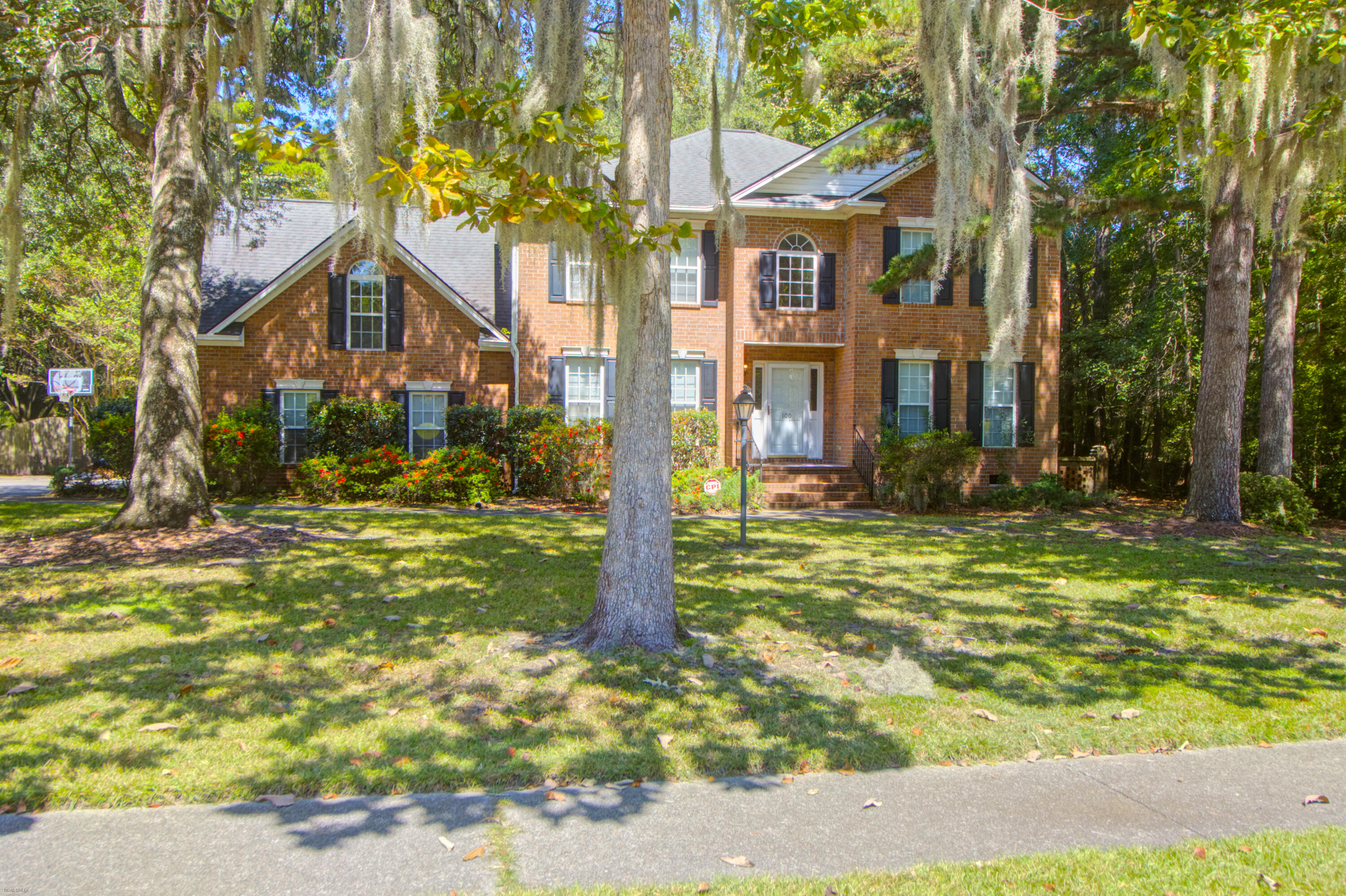 Property image 4 of 100 Iken Circle in Crowfield Plantation, Goose Creek, SC 29445