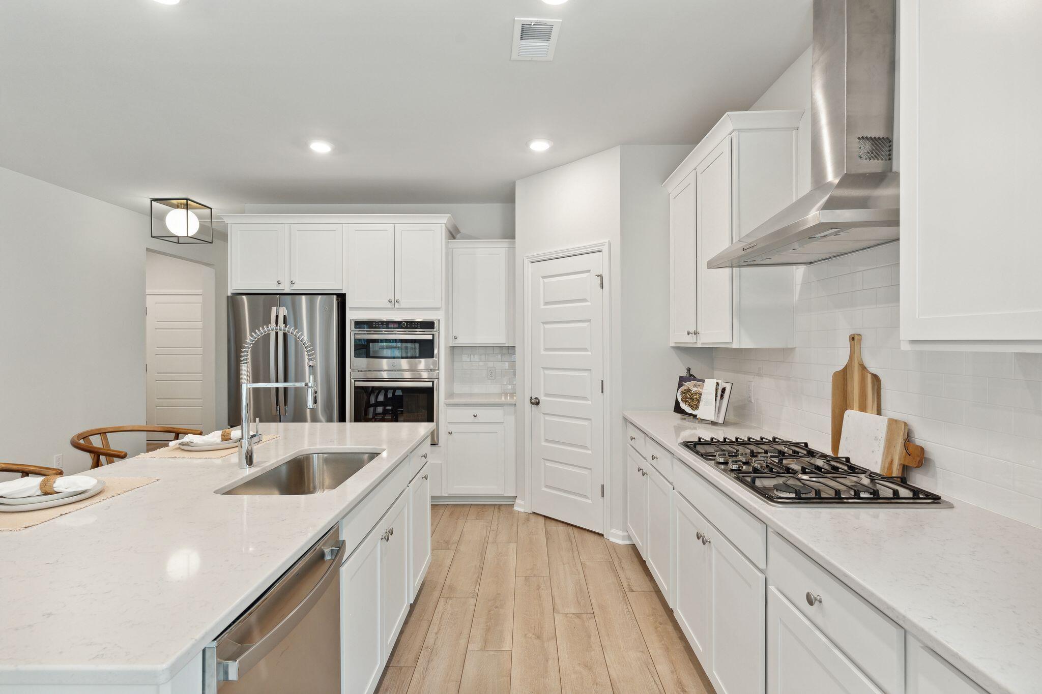 Property image 4 of 120 Baldric Court in Carnes Crossroads, Summerville, SC 29486