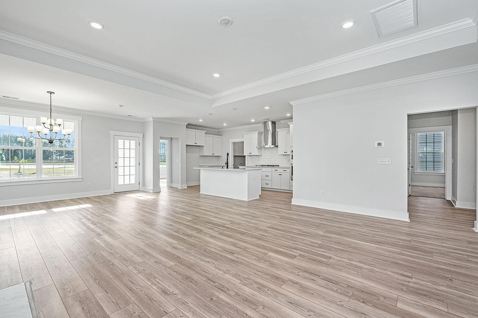 Property image 5 of 111 Sawlog Drive in Hewing Farms, Summerville, SC 29486