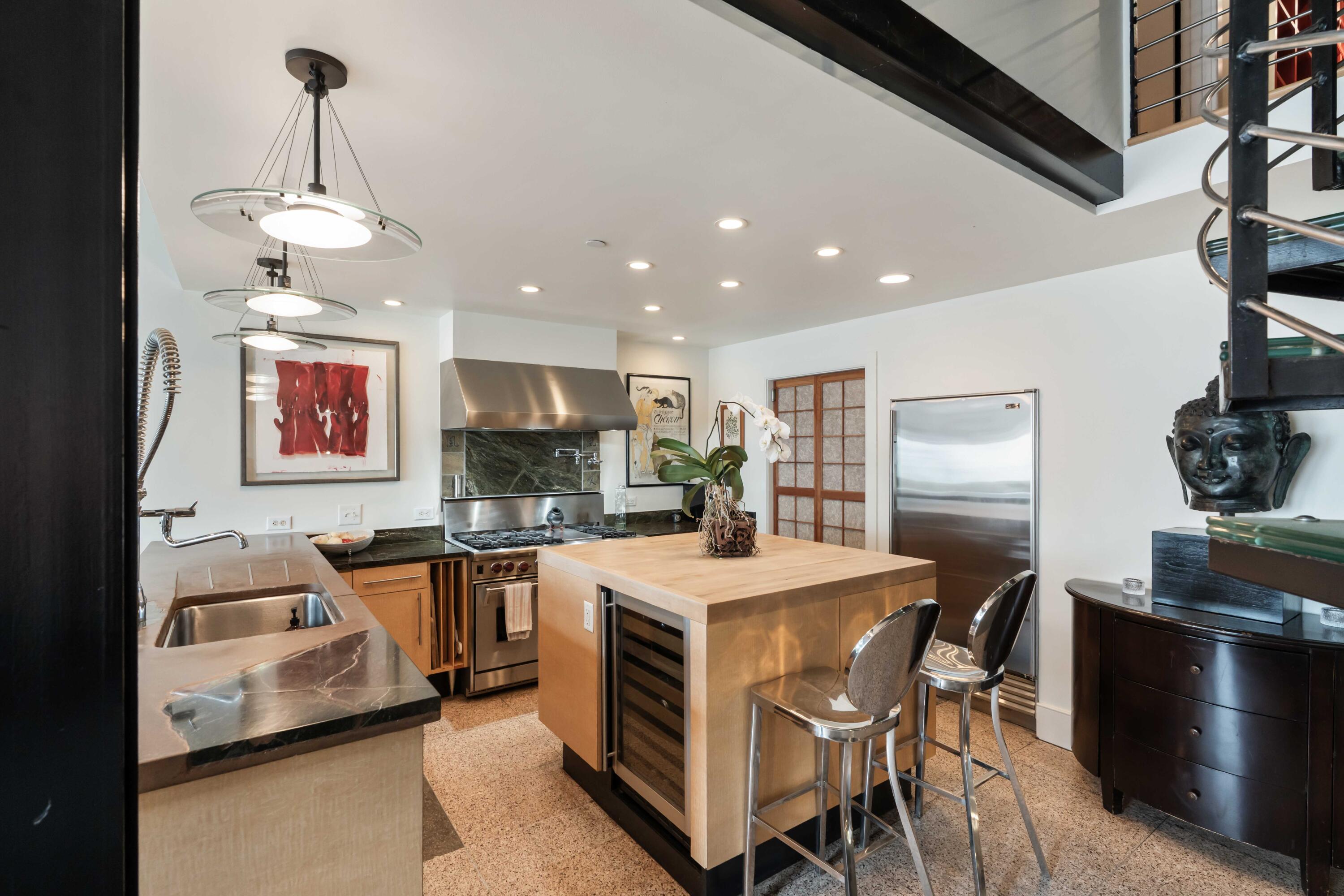 Property image 4 of 517 King Street 1 in King Street Lofts, Charleston, SC 29403