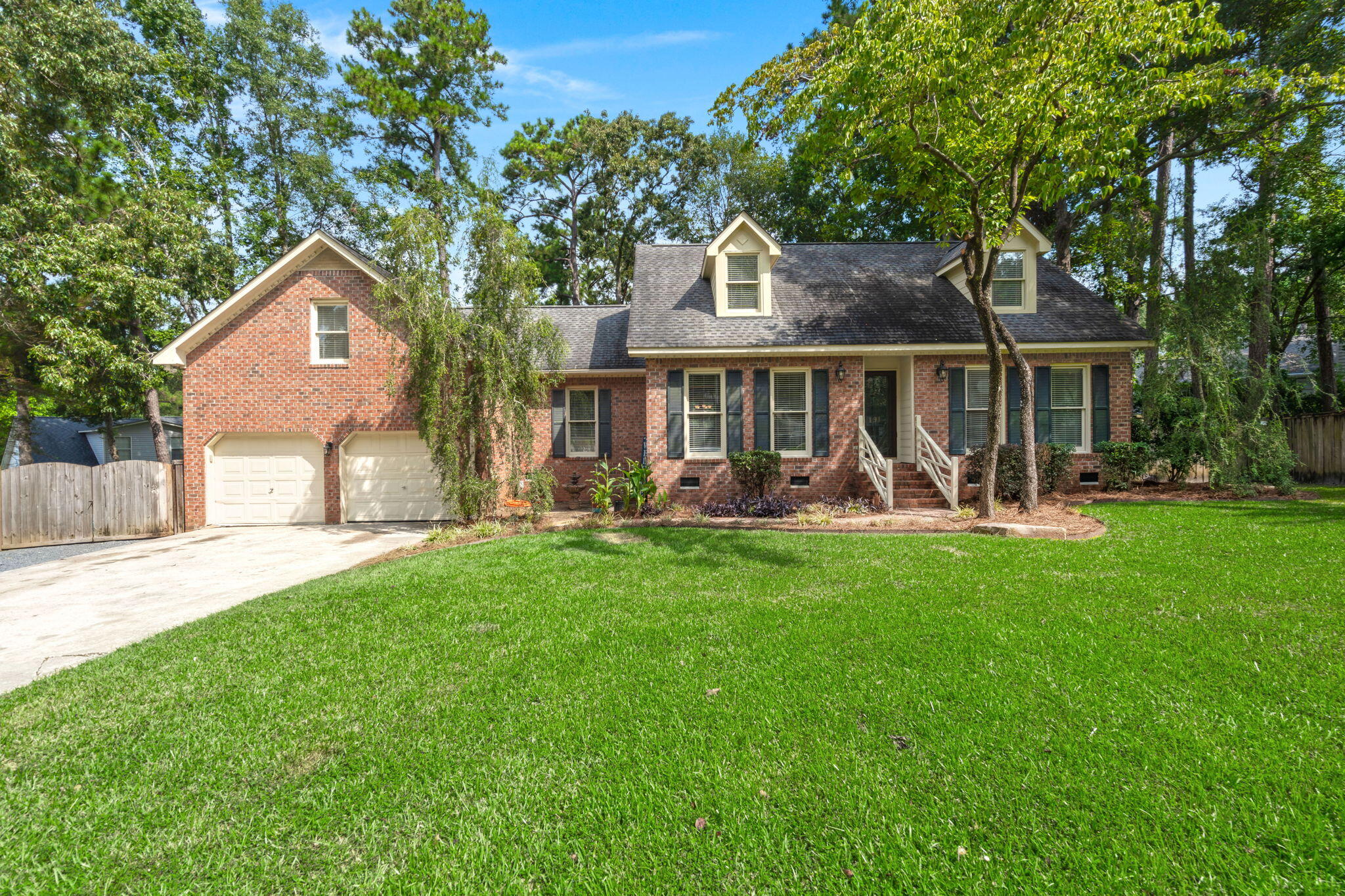 Property image 2 of 191 Telfair Court in Gahagan, Summerville, SC 29485