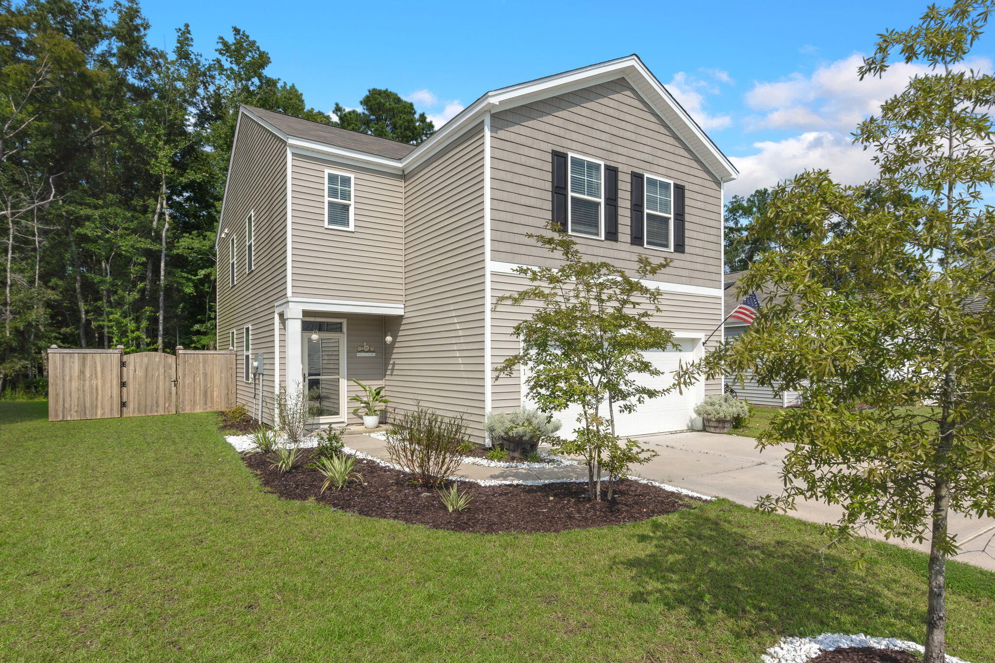 Property image 3 of 141 Lagoona Dr in Mallard Crossing, Summerville, SC 29483