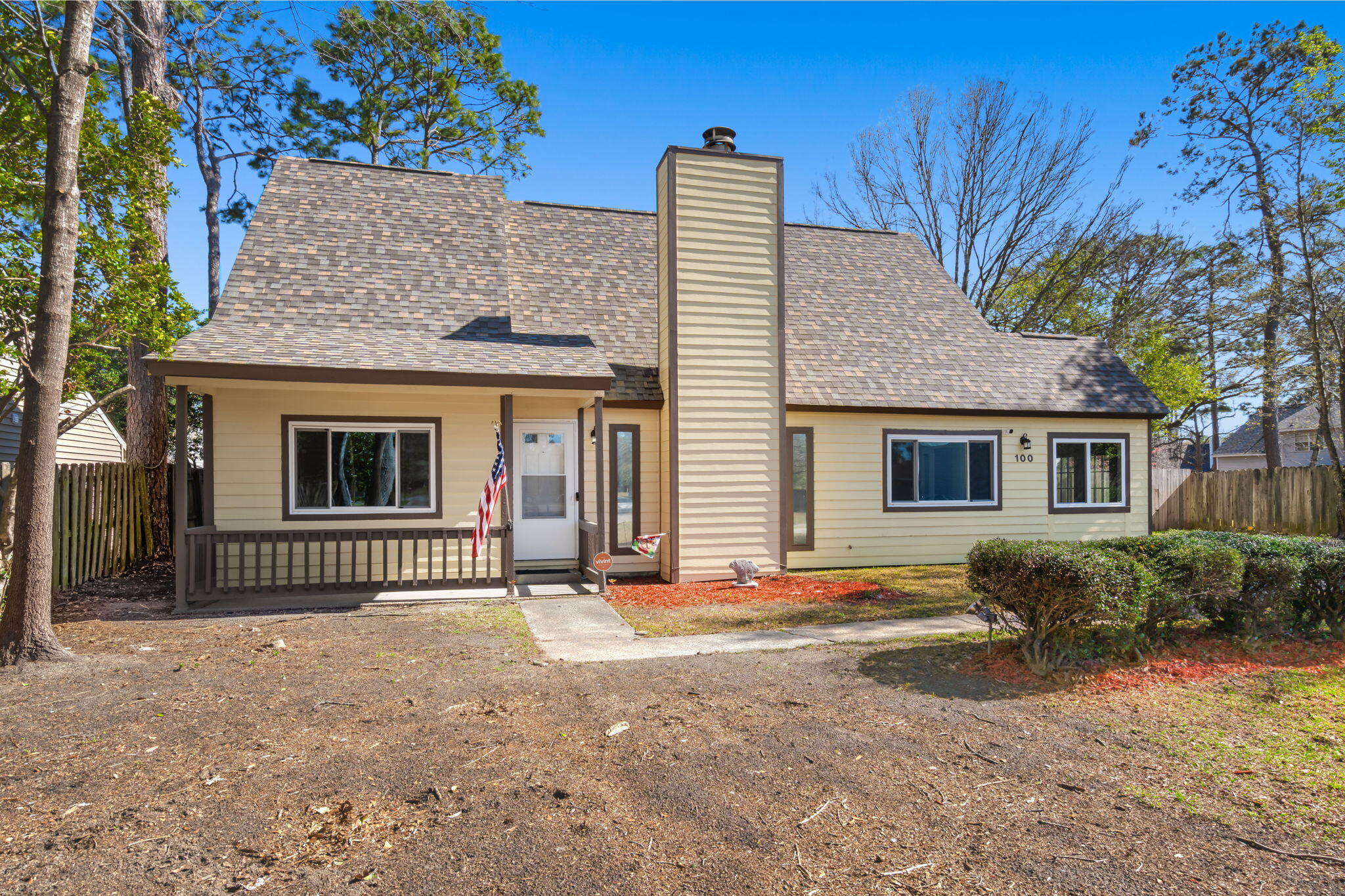 Property image 3 of 100 Traders Station Road in Sangaree, Summerville, SC 29486