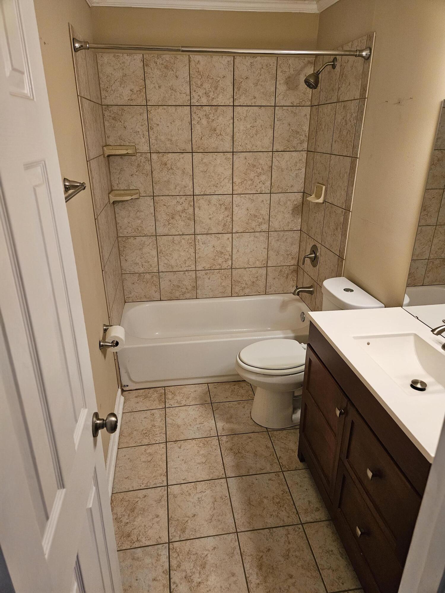 Property image 4 of 103 Bruce Court in Sangaree, Summerville, SC 29486