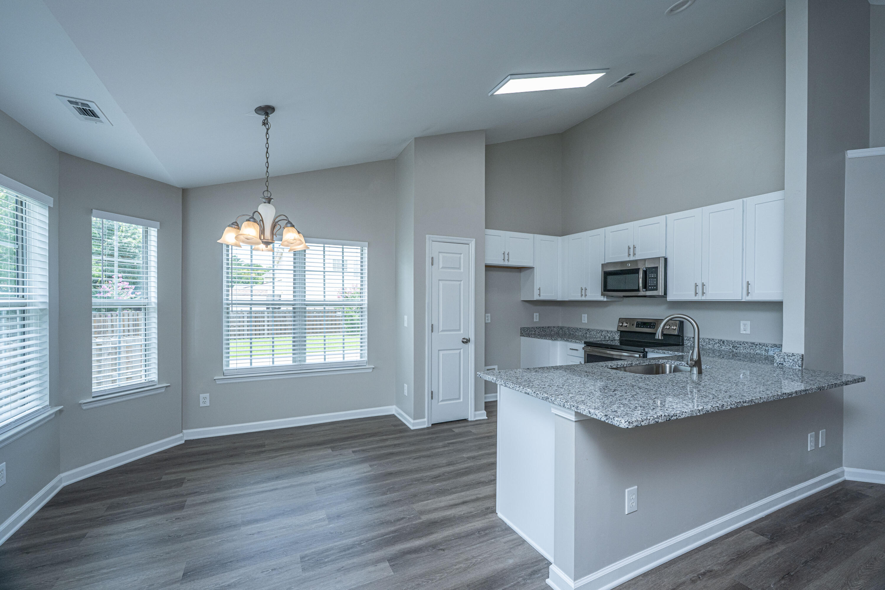 Property image 4 of 136 Rosario Drive in Plum Creek, Summerville, SC 29483
