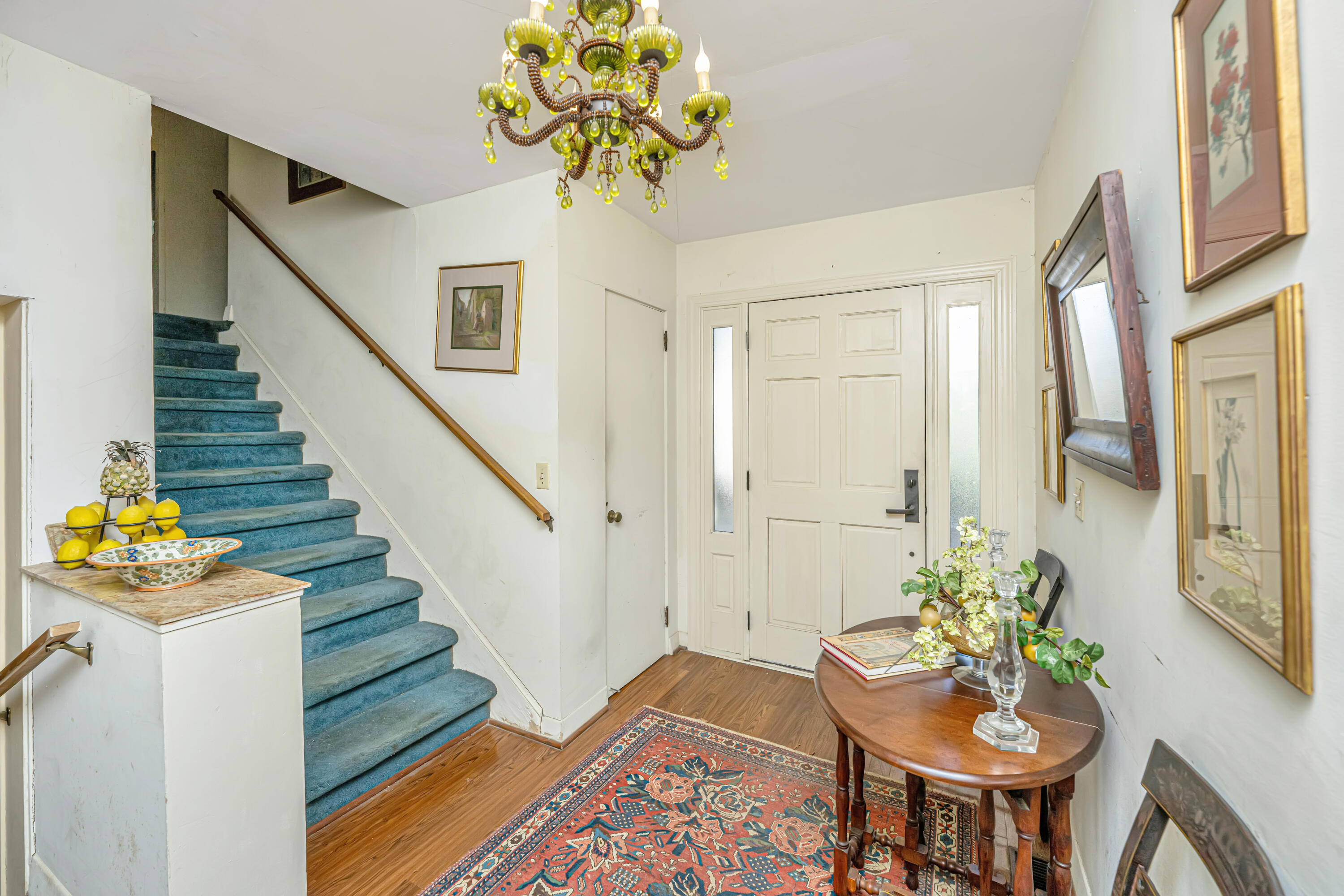 Property image 3 of 46 Chadwick Drive in South Windermere, Charleston, SC 29407