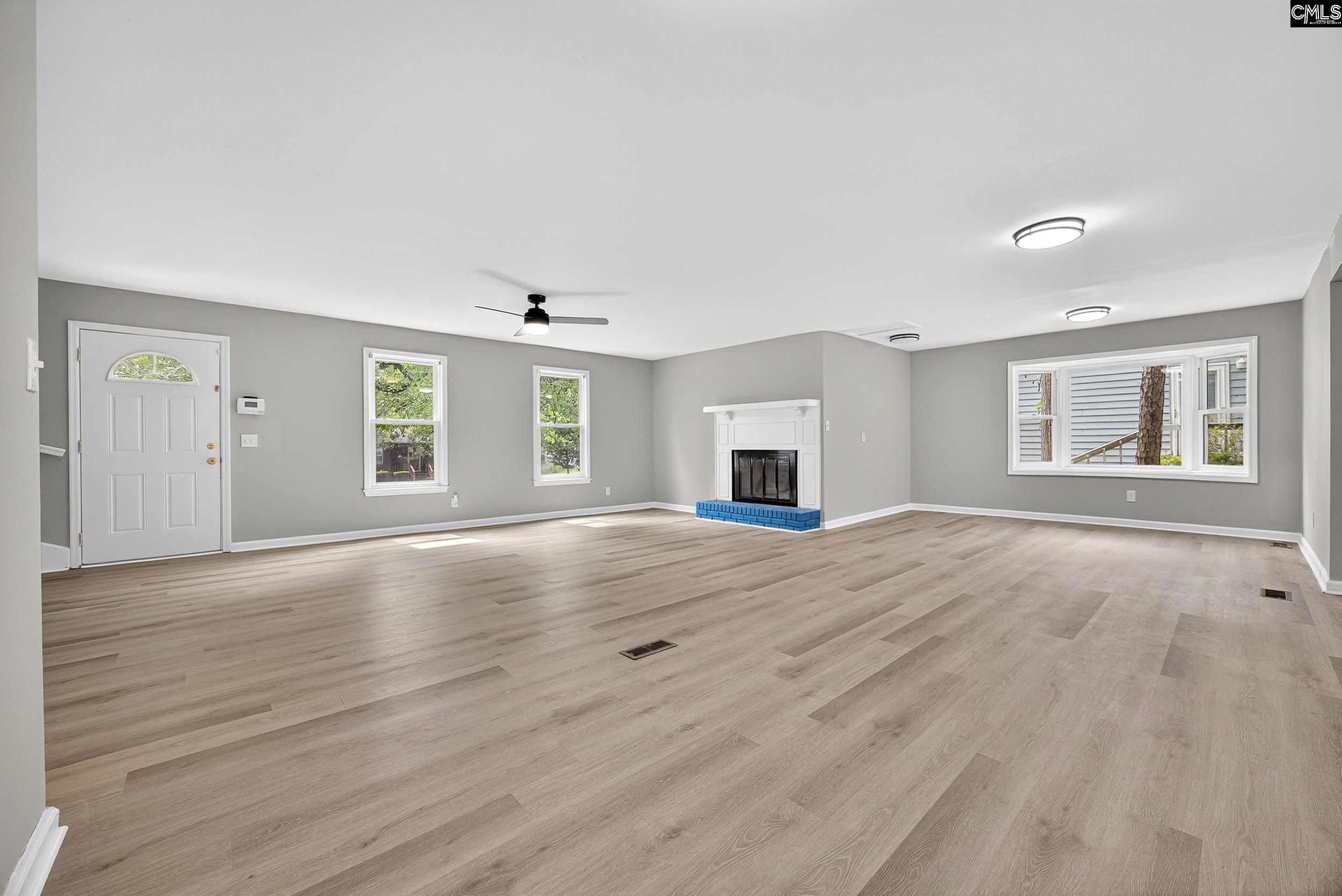Property image 2 of 565 Parlock Road in New Friarsgate, Irmo, SC 29063