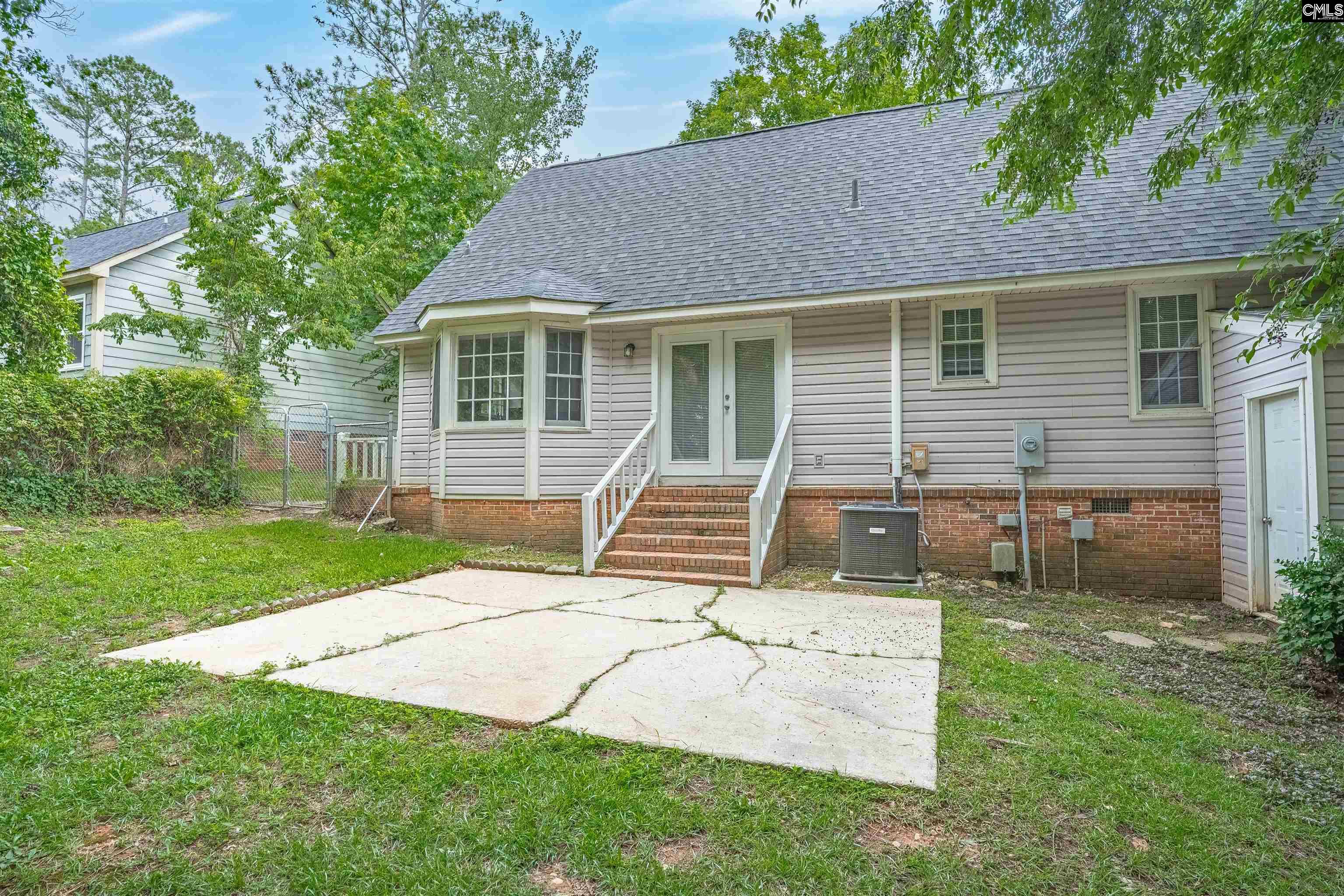 Property image 4 of 325 Trinity Three Road in New Friarsgate, Irmo, SC 29063