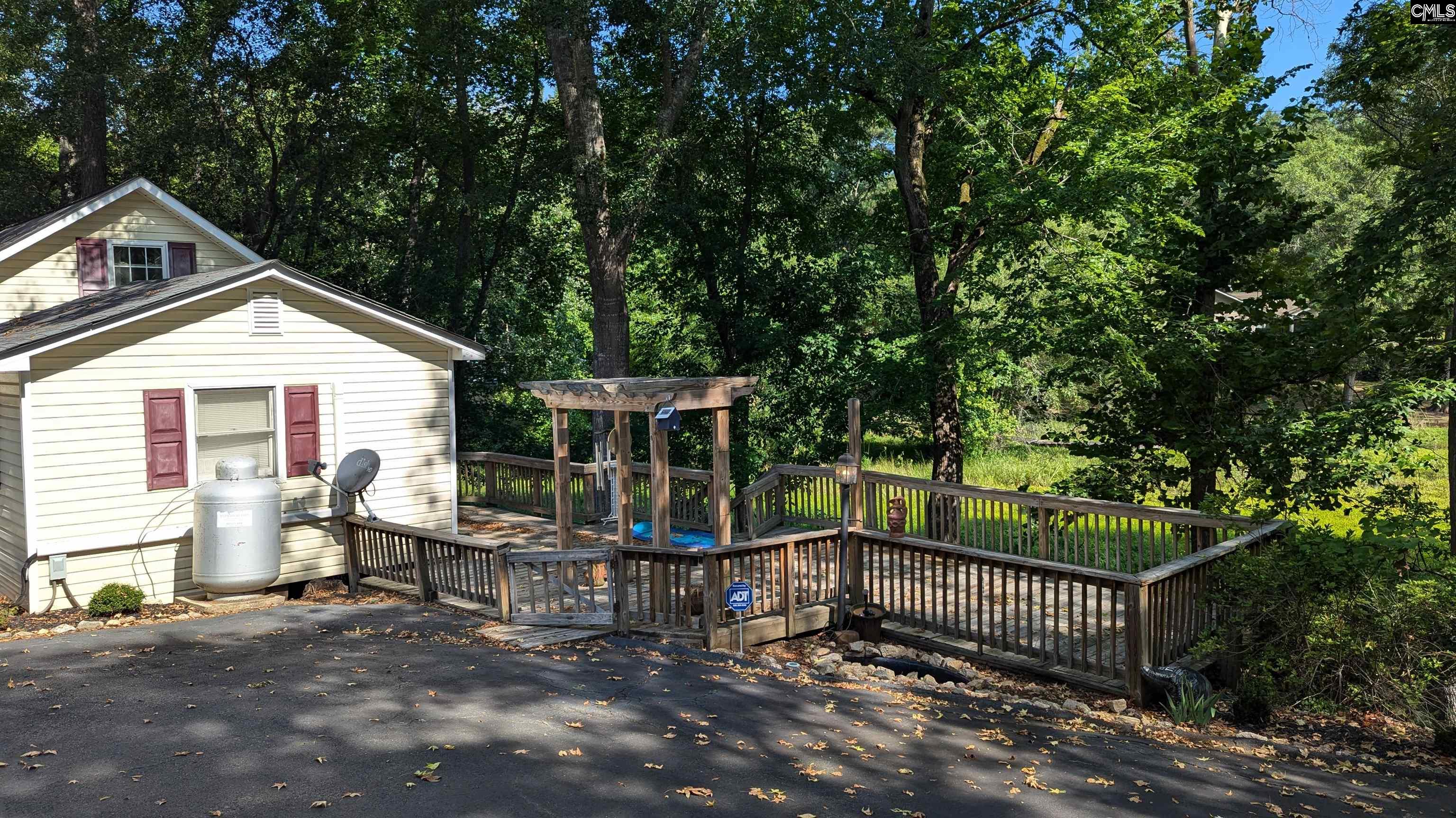 Property image 3 of 705 Deer Run Road in Lake Wateree, Ridgeway, SC 29130-0000