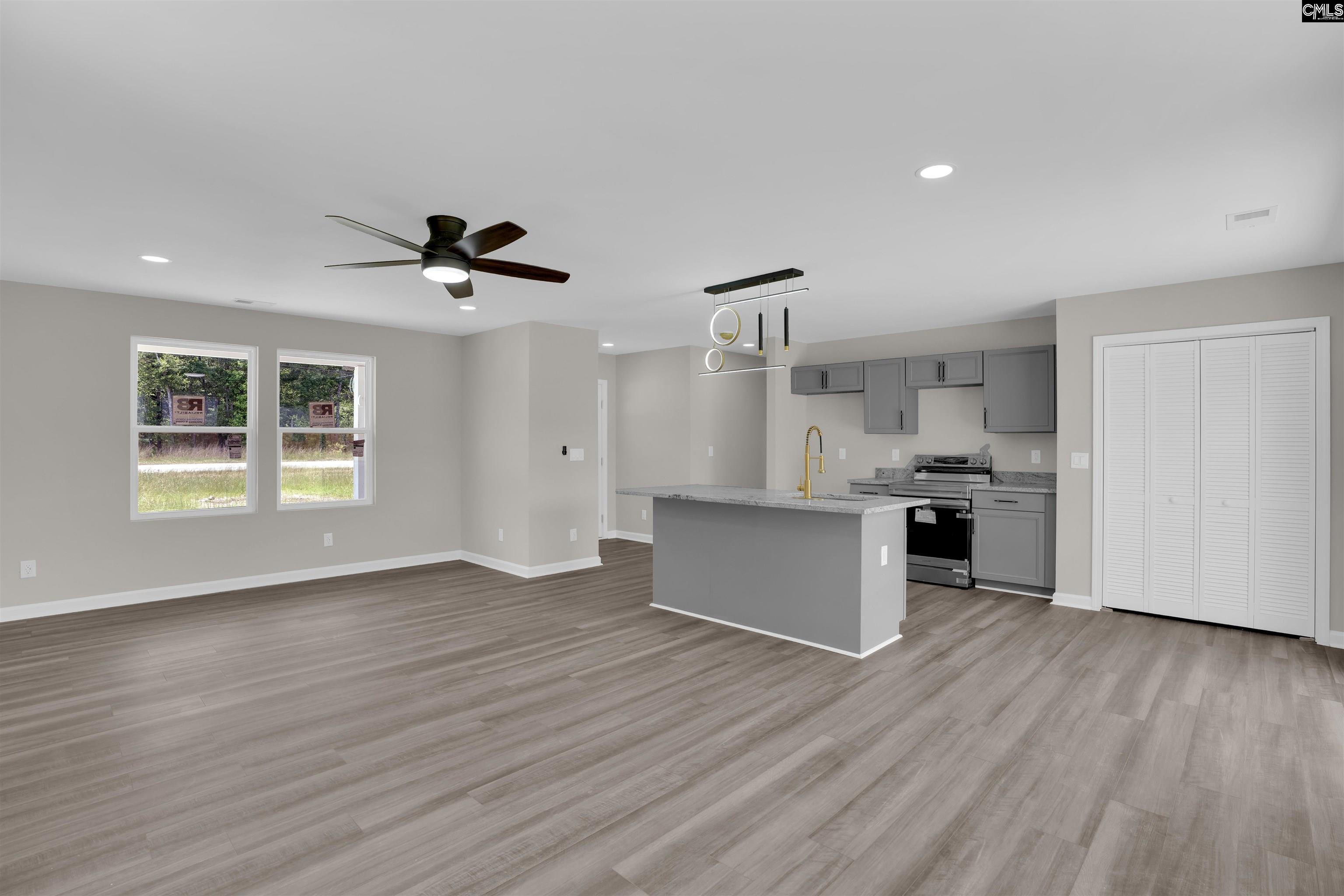 Property image 3 of 3707 Charleston Highway in Bellemeade Estates, West Columbia, SC 29172