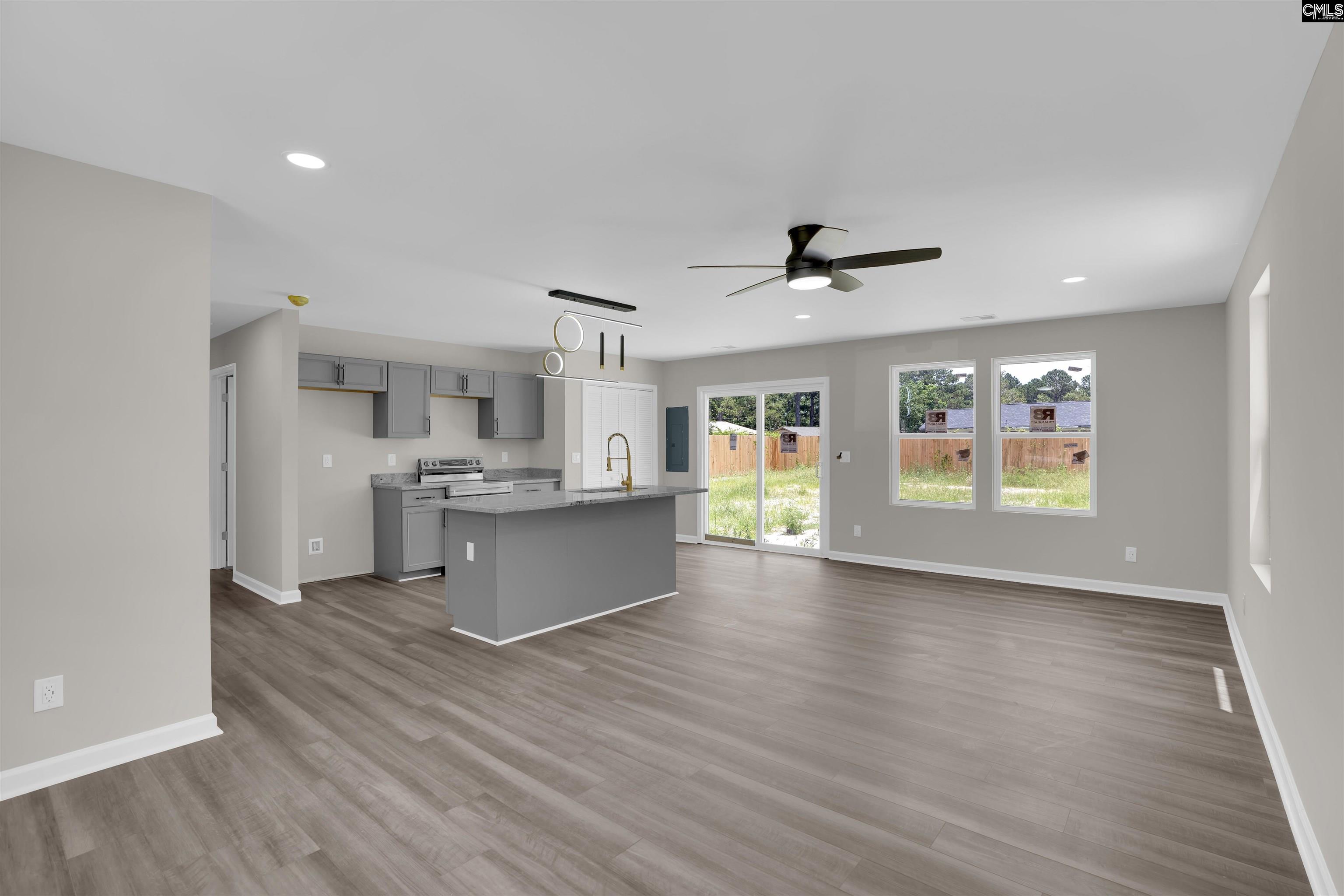 Property image 5 of 3707 Charleston Highway in Bellemeade Estates, West Columbia, SC 29172