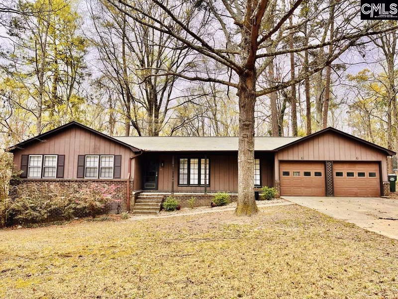 137 Chapelwhite Road