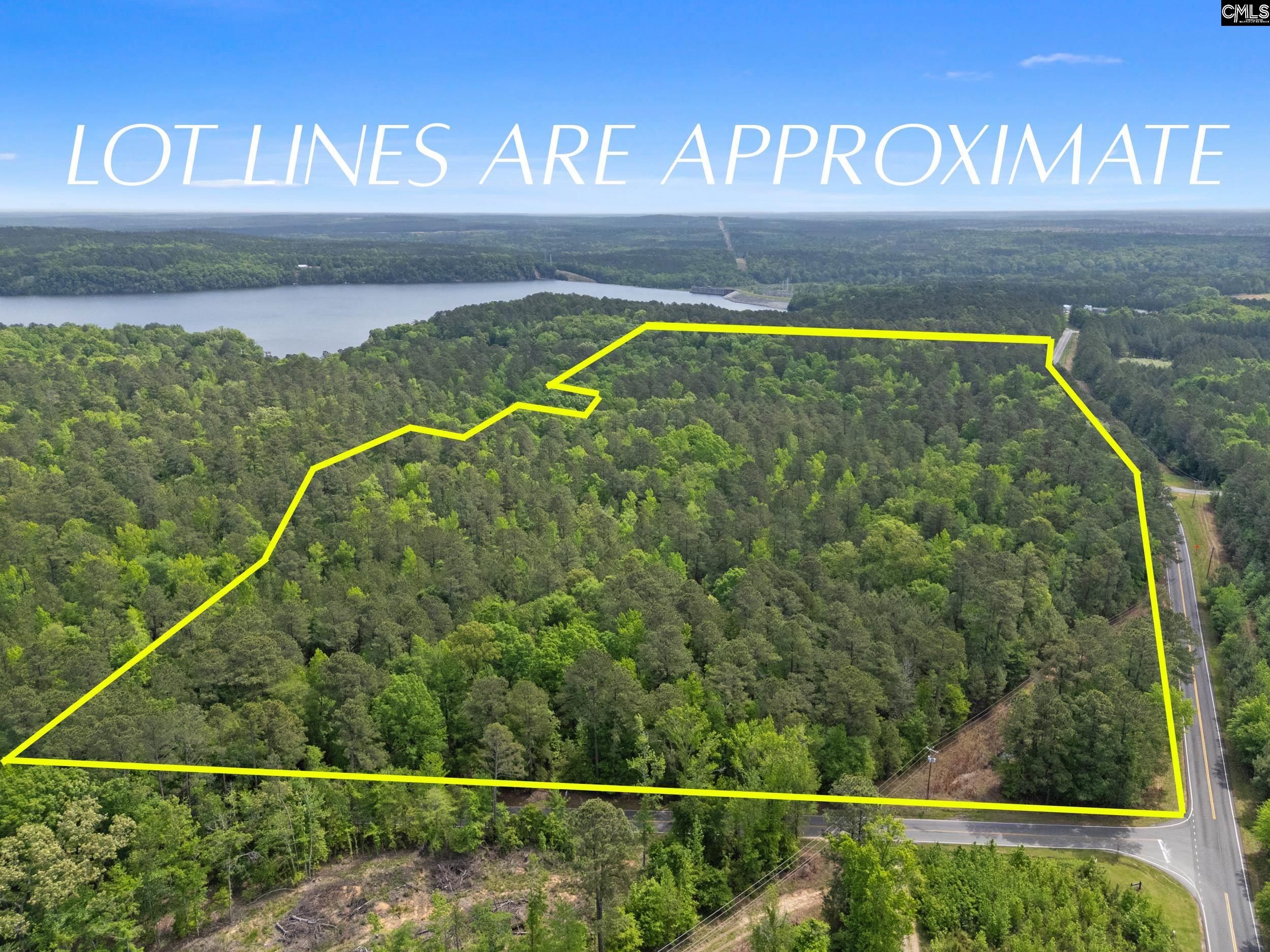 Property image 3 of 1427 Buck Hill Landing Road in Lake Wateree, Ridgeway, SC 29130