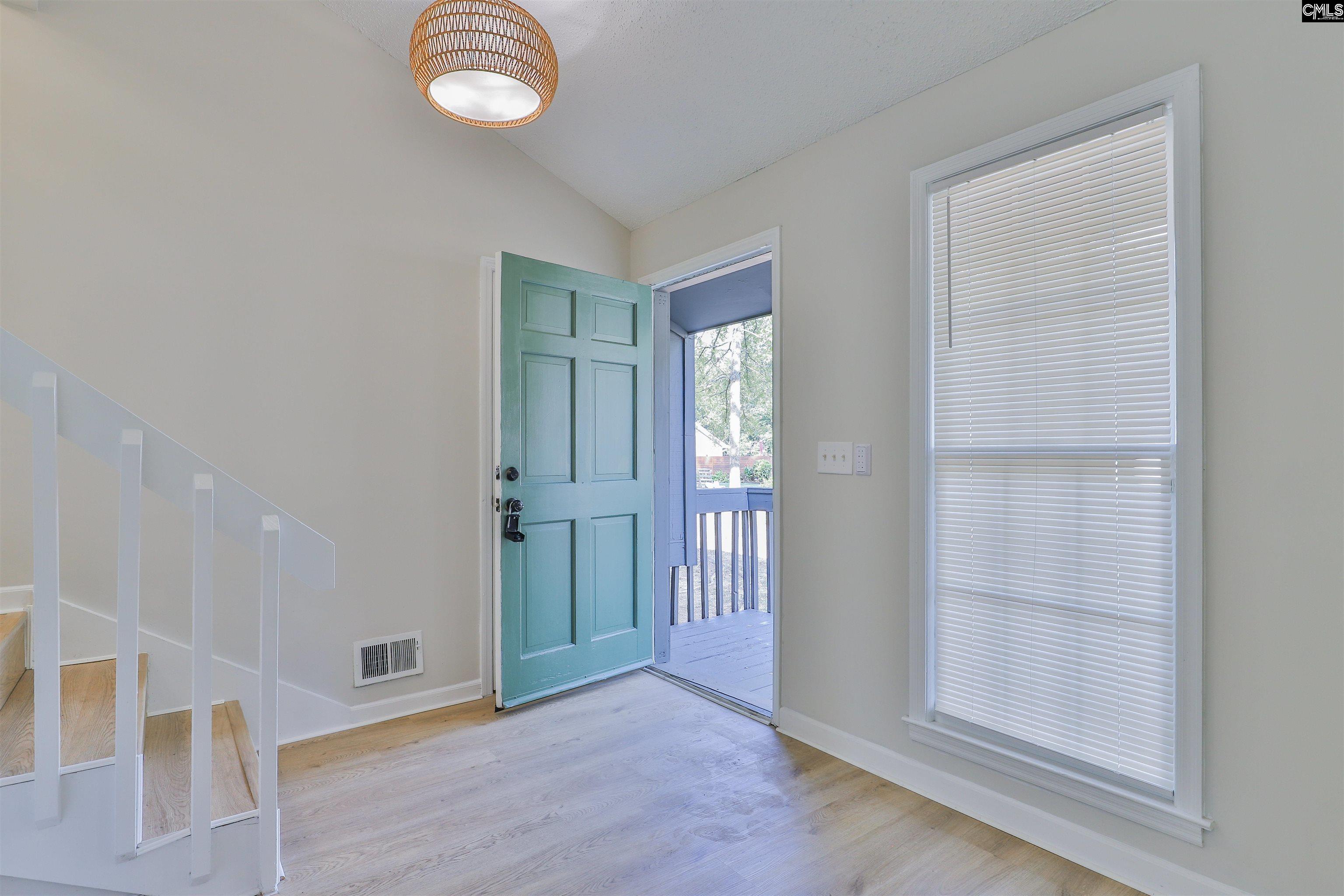 Property image 3 of 306 Serpentine Road in New Friarsgate, Irmo, SC 29063
