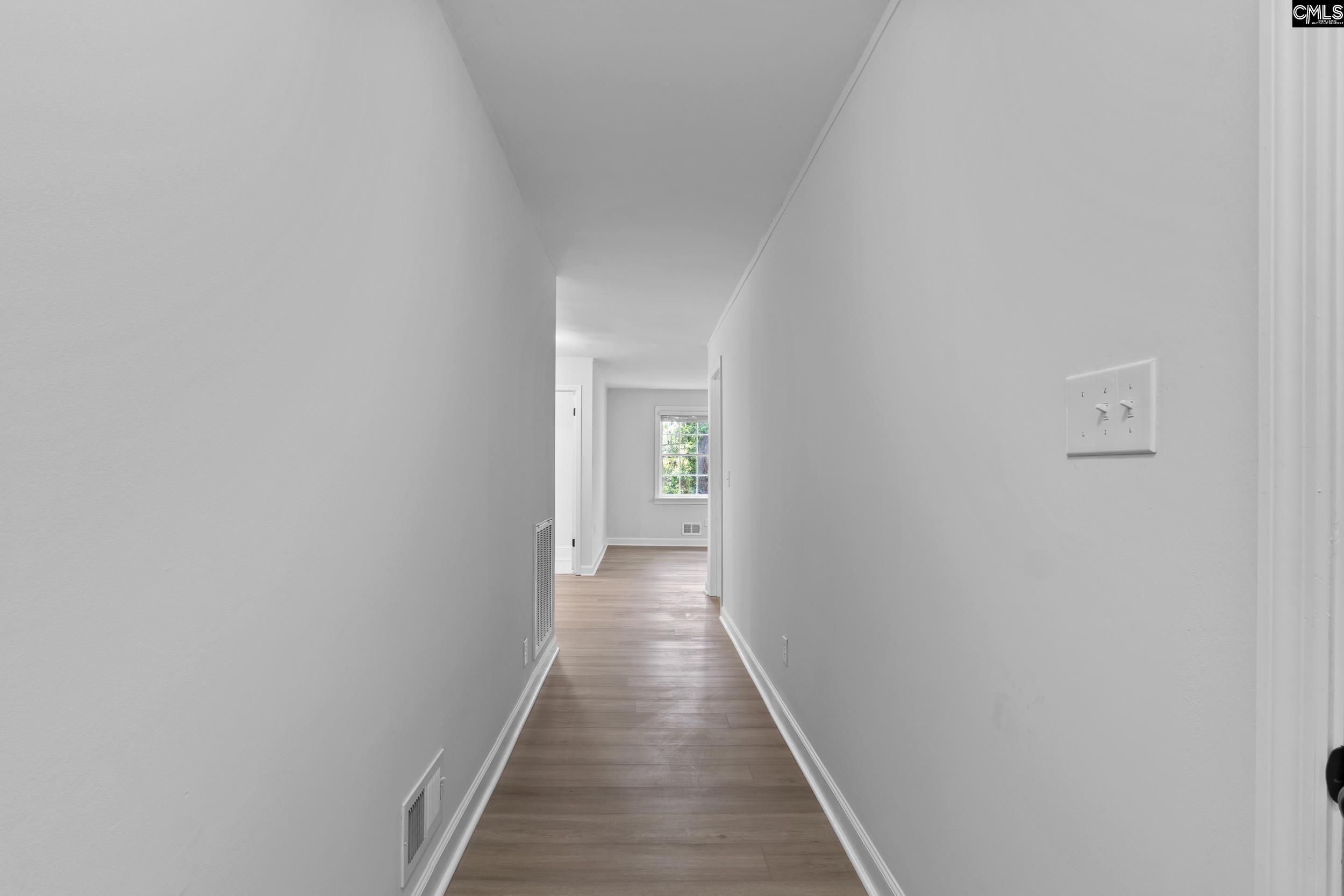 Property image 5 of 1711 Holly Hill Drive in Saluda Hills, West Columbia, SC 29169
