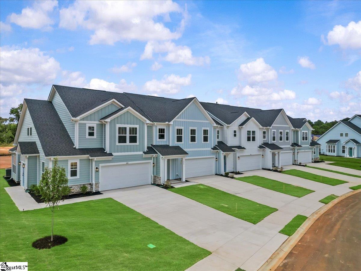 Property image 2 of 222 Leisure Lane in Village at Midway, Anderson, SC 29621