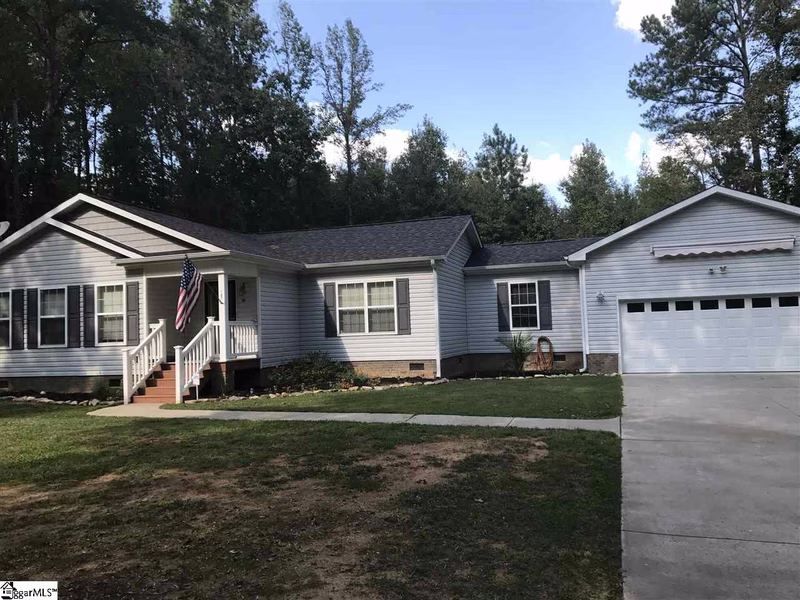 Property image 2 at 107 Sunflower Lane, Clinton, SC 29325