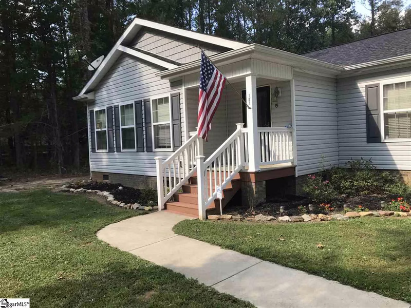 Property image 4 at 107 Sunflower Lane, Clinton, SC 29325