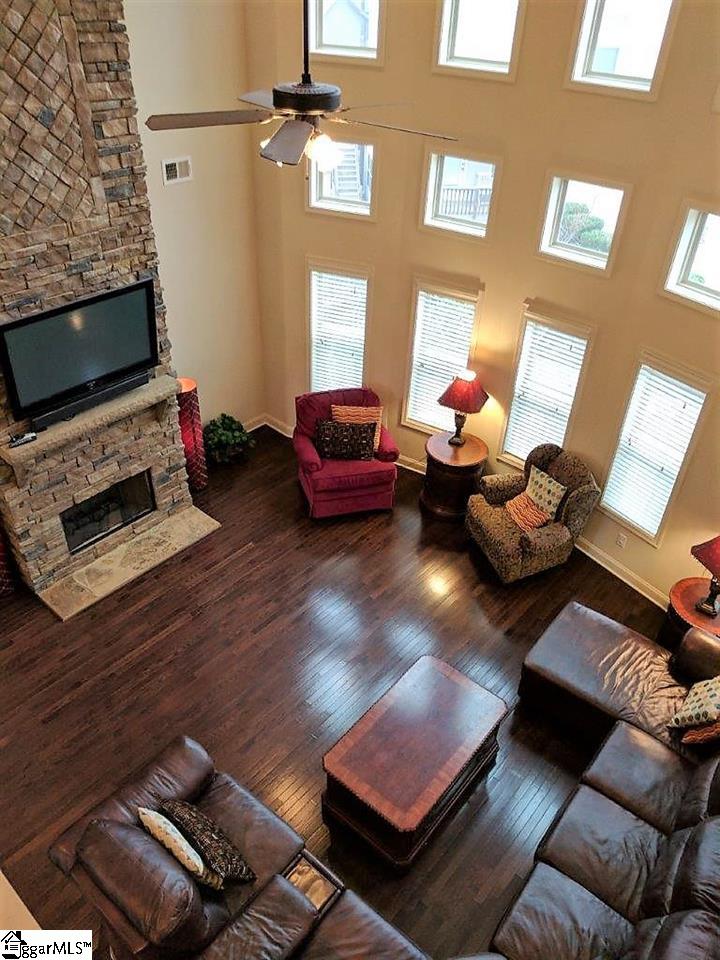 Property image 3 of 301 Abby Circle in Tanner Estates, Greenville, SC 29607