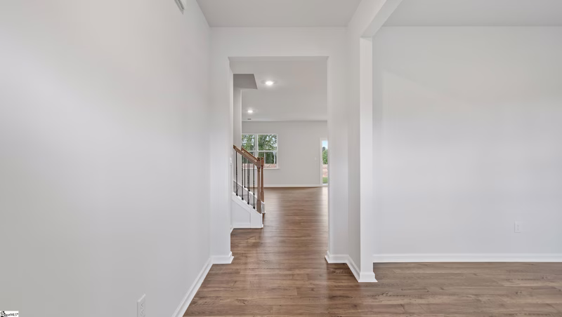 Property image 5 at 109 Depot Circle, Greenwood, SC 29646
