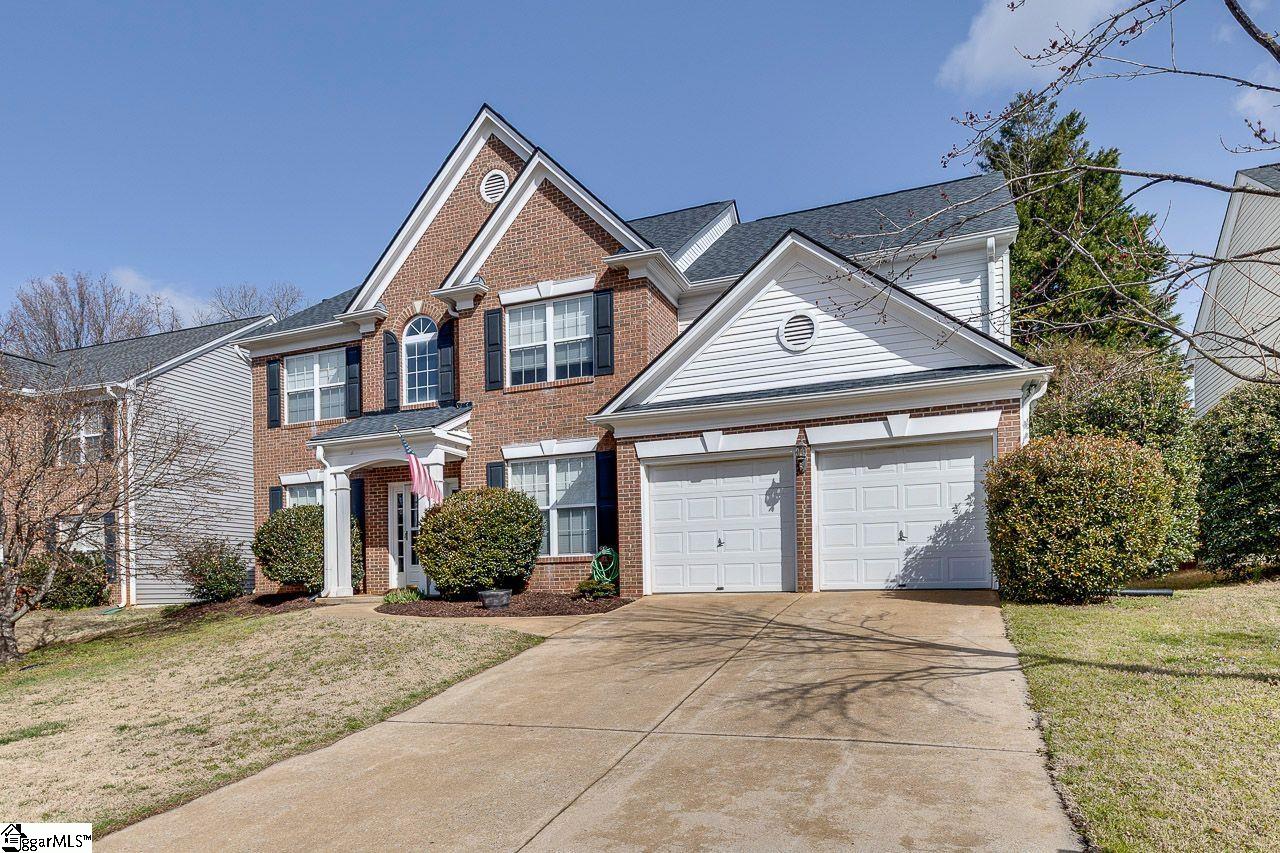 Property image 2 of 107 Dean Lake Road in Hudson Forest, Greer, SC 29650
