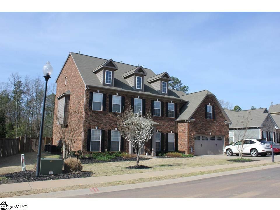 Property image 2 of 236 Strasburg Drive in Shenandoah Farms, Simpsonville, SC 29681